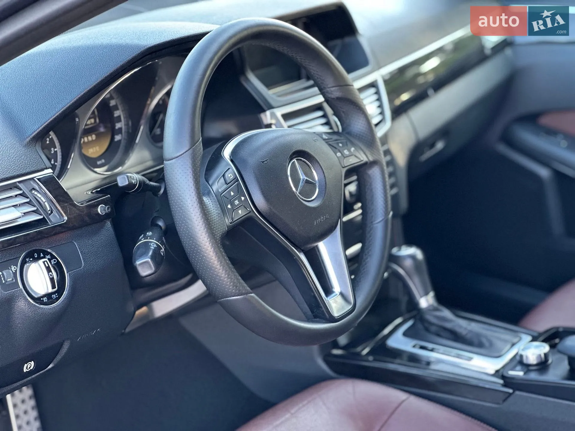 2010 Mercedes-Benz E-klasse - мініатюра 12