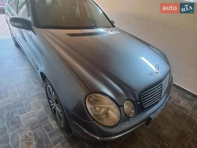Mercedes-Benz E-Class