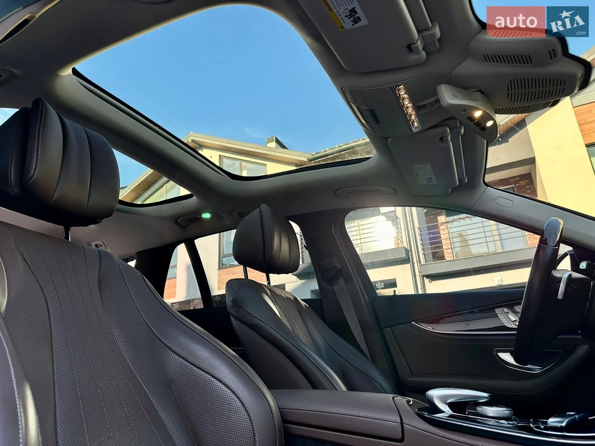 2017 Mercedes-Benz E-klasse - мініатюра 26