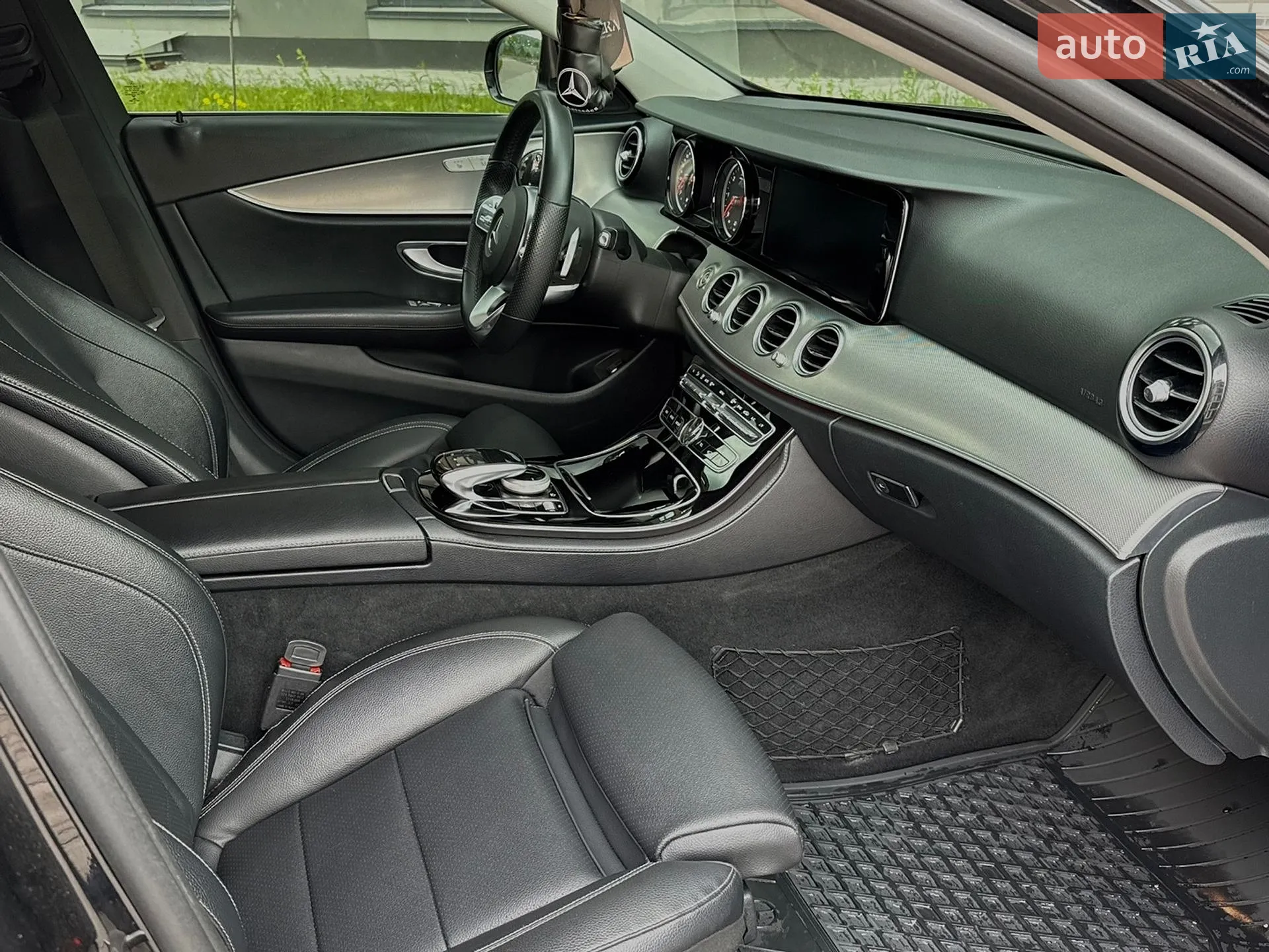 2016 Mercedes-Benz E-klasse - мініатюра 30