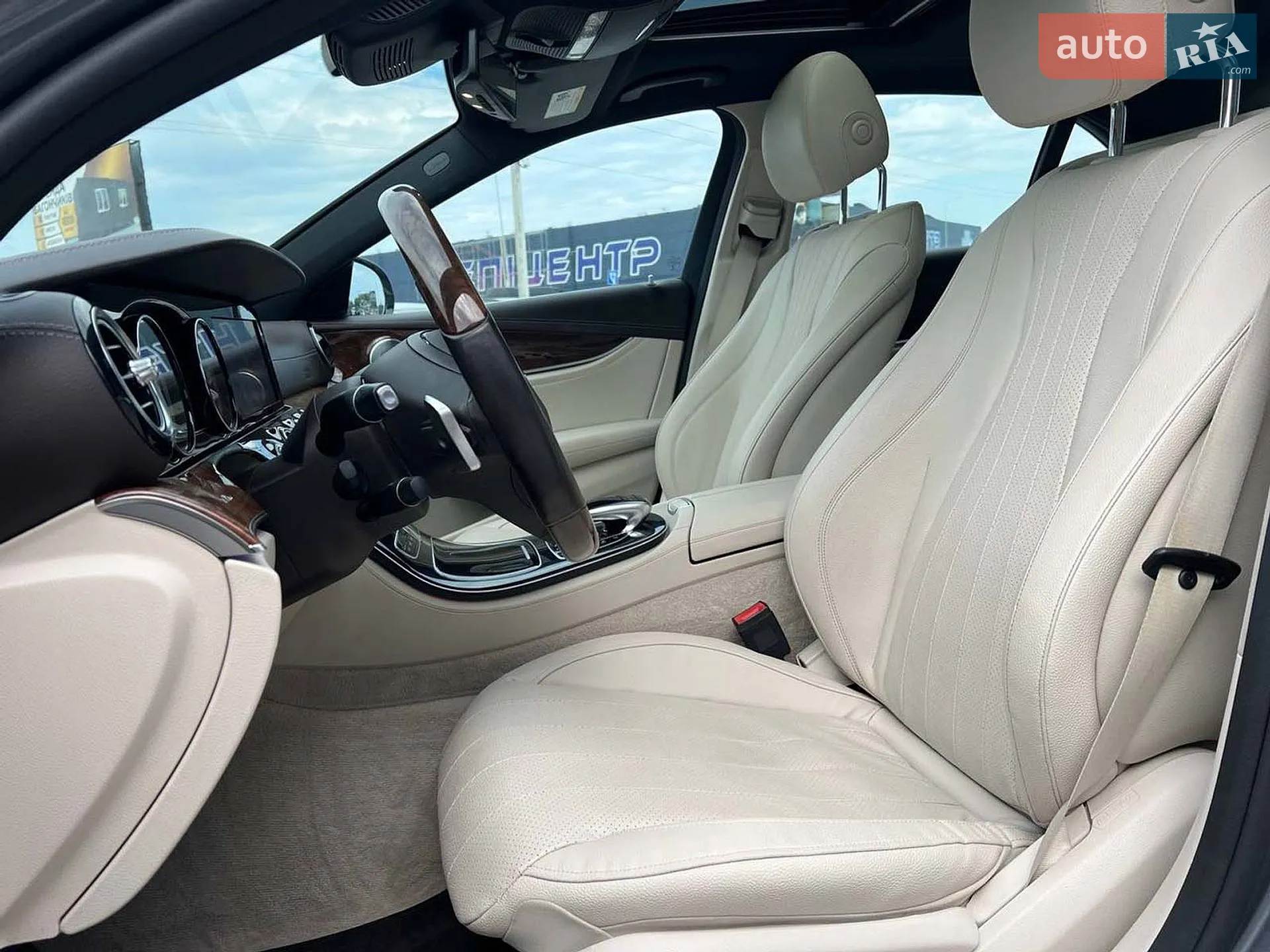 2017 Mercedes-Benz E-klasse - мініатюра 22