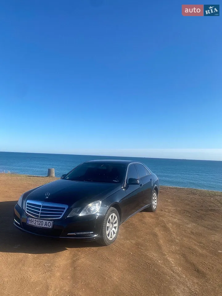 2010 Mercedes-Benz E-klasse - мініатюра 25