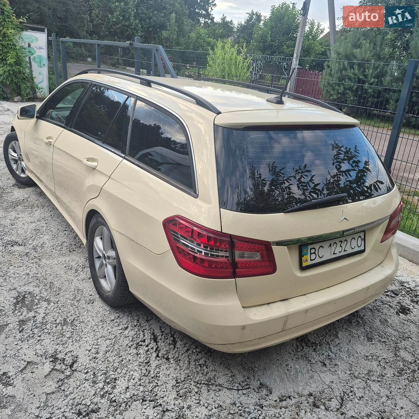 2011 Mercedes-Benz E-klasse - мініатюра 2