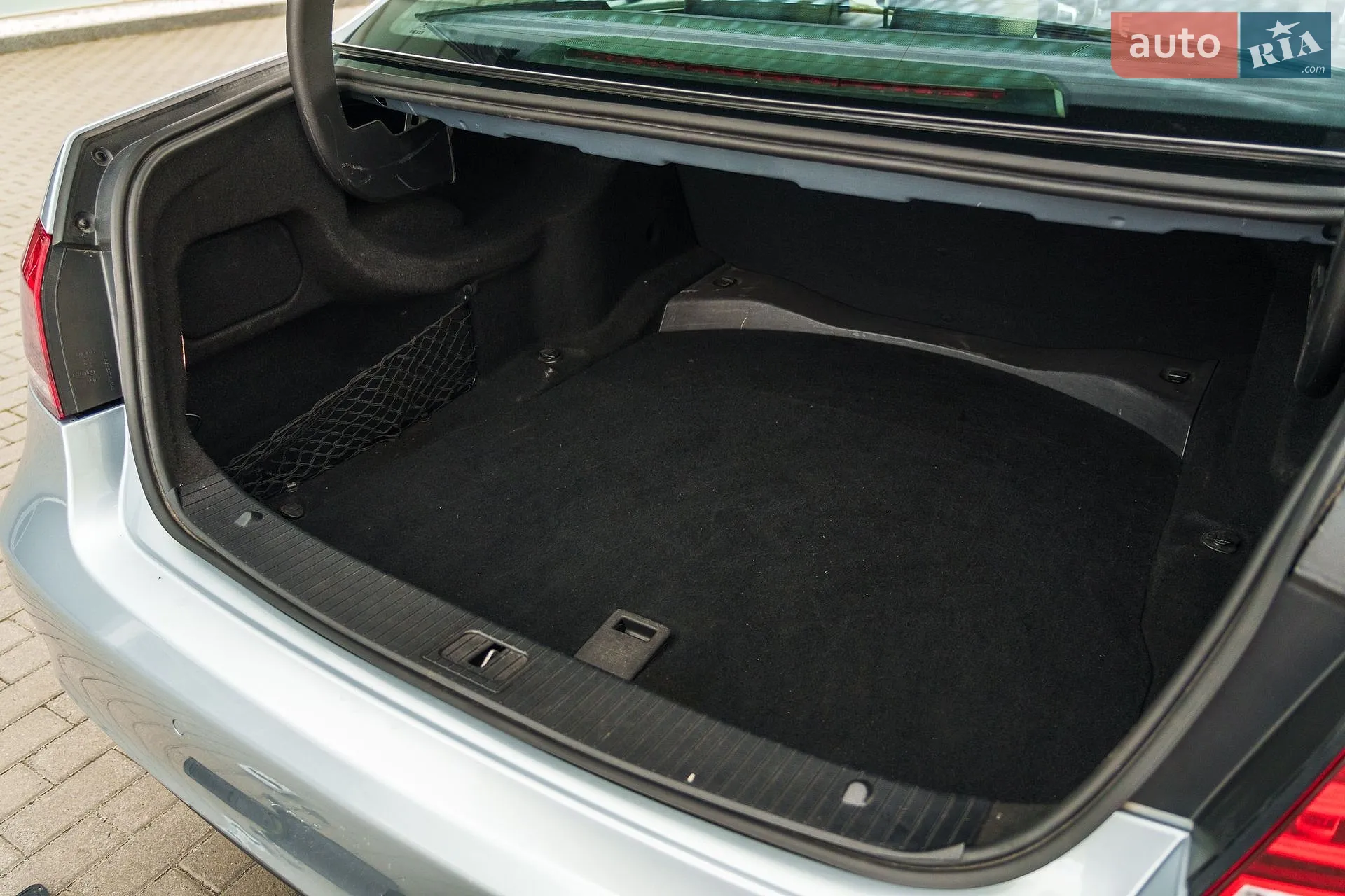 2013 Mercedes-Benz E-klasse - мініатюра 22