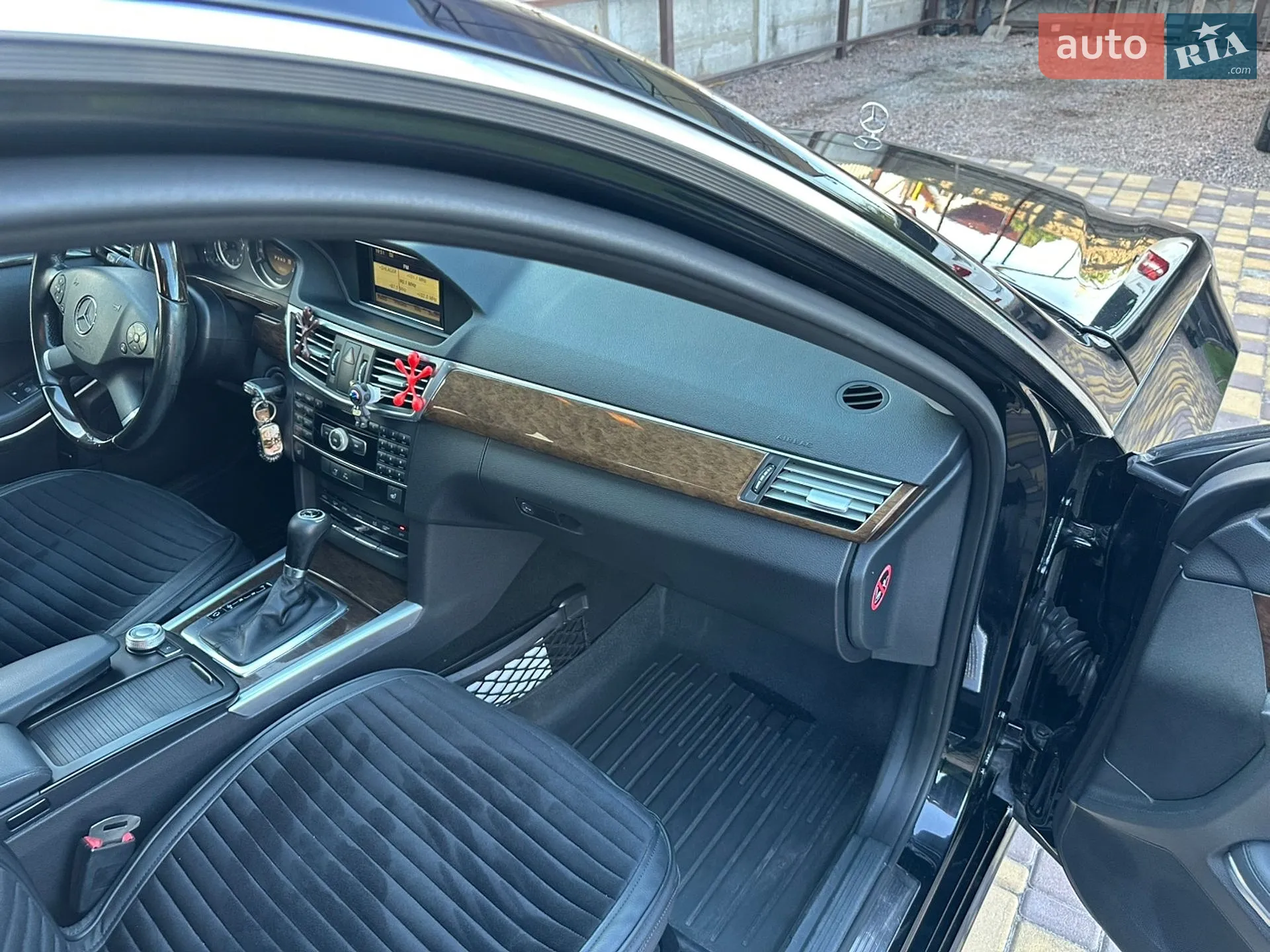 2011 Mercedes-Benz E-klasse - мініатюра 14
