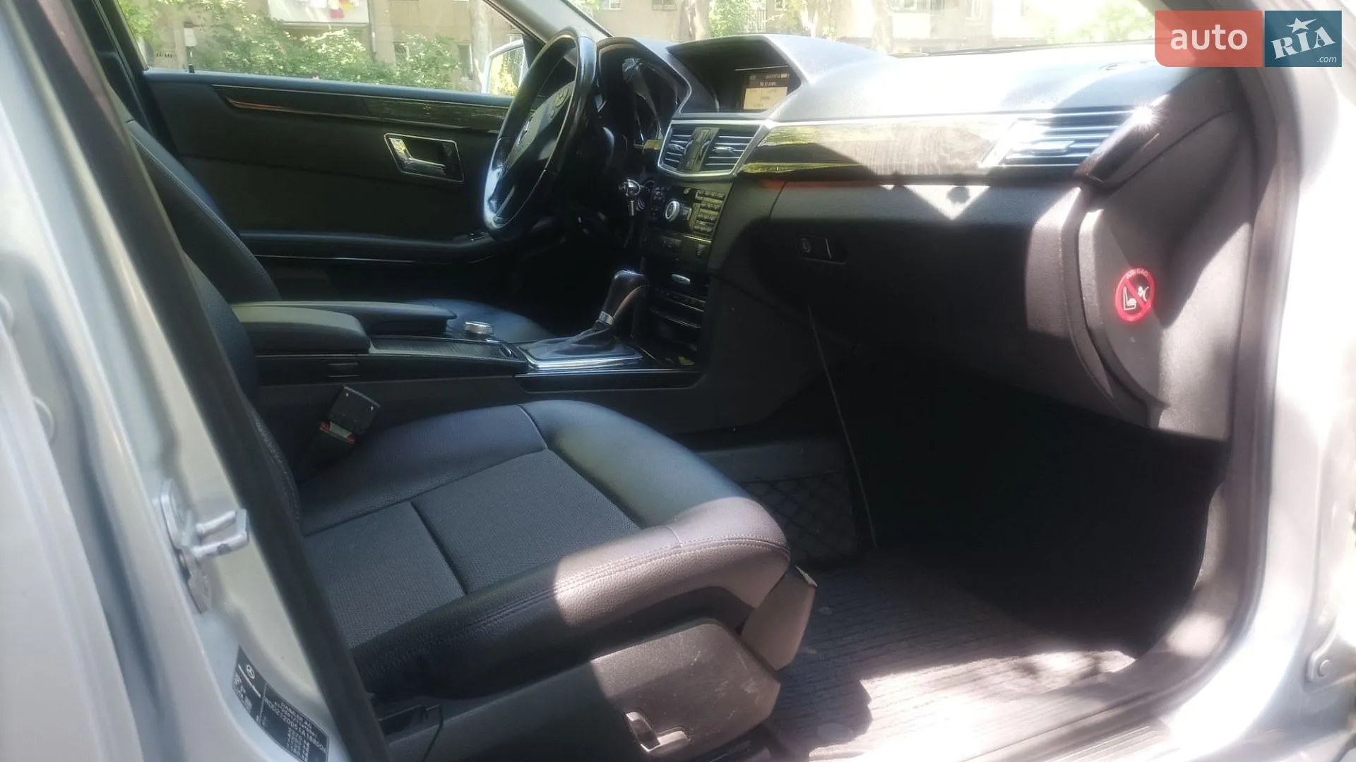 2010 Mercedes-Benz E-klasse - мініатюра 4