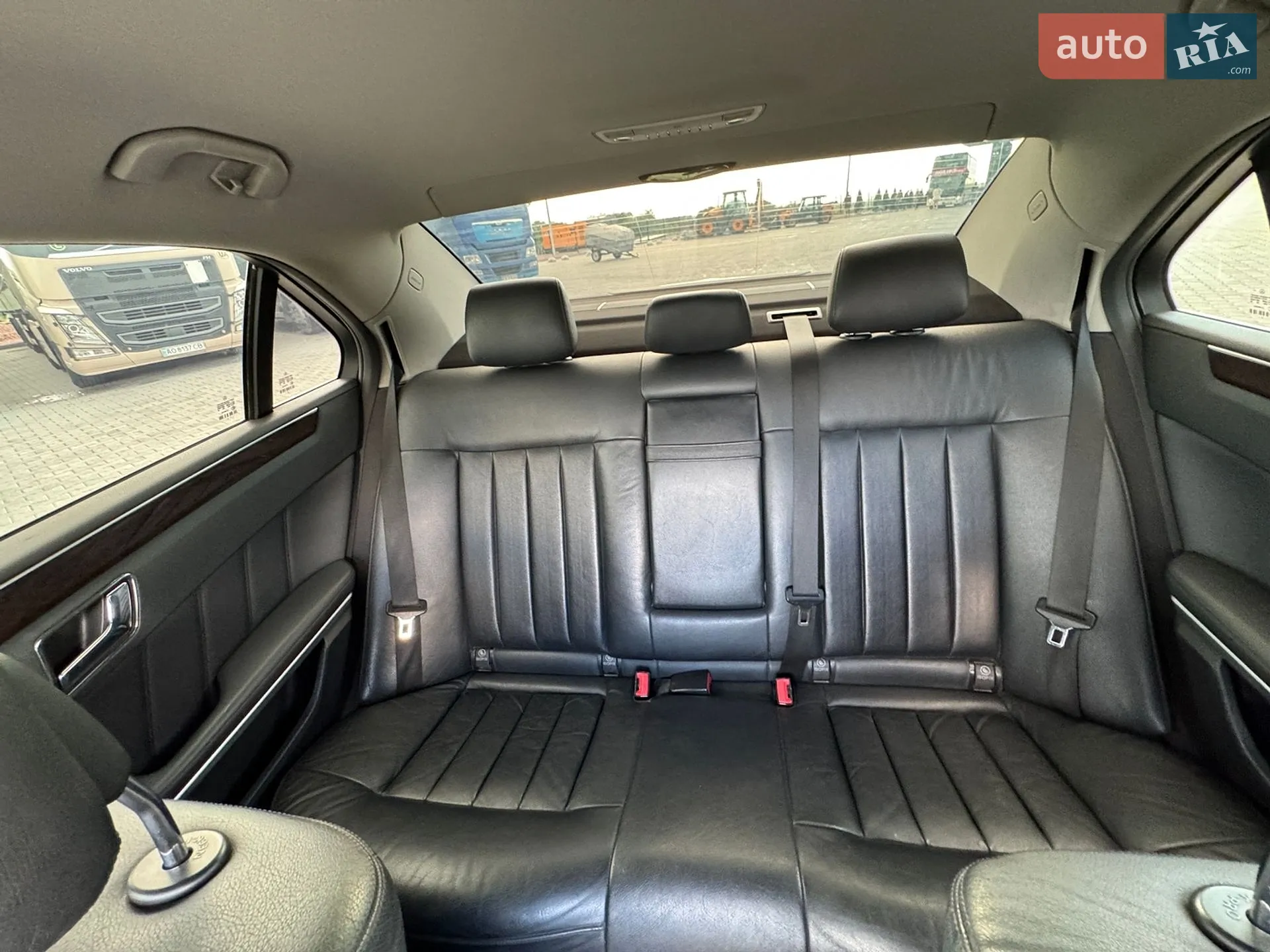 2010 Mercedes-Benz E-klasse - мініатюра 19