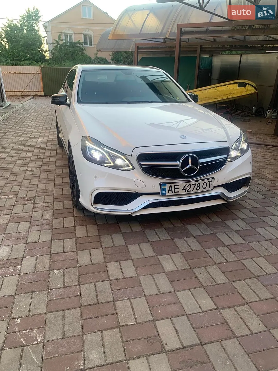 2012 Mercedes-Benz E-klasse - мініатюра 5
