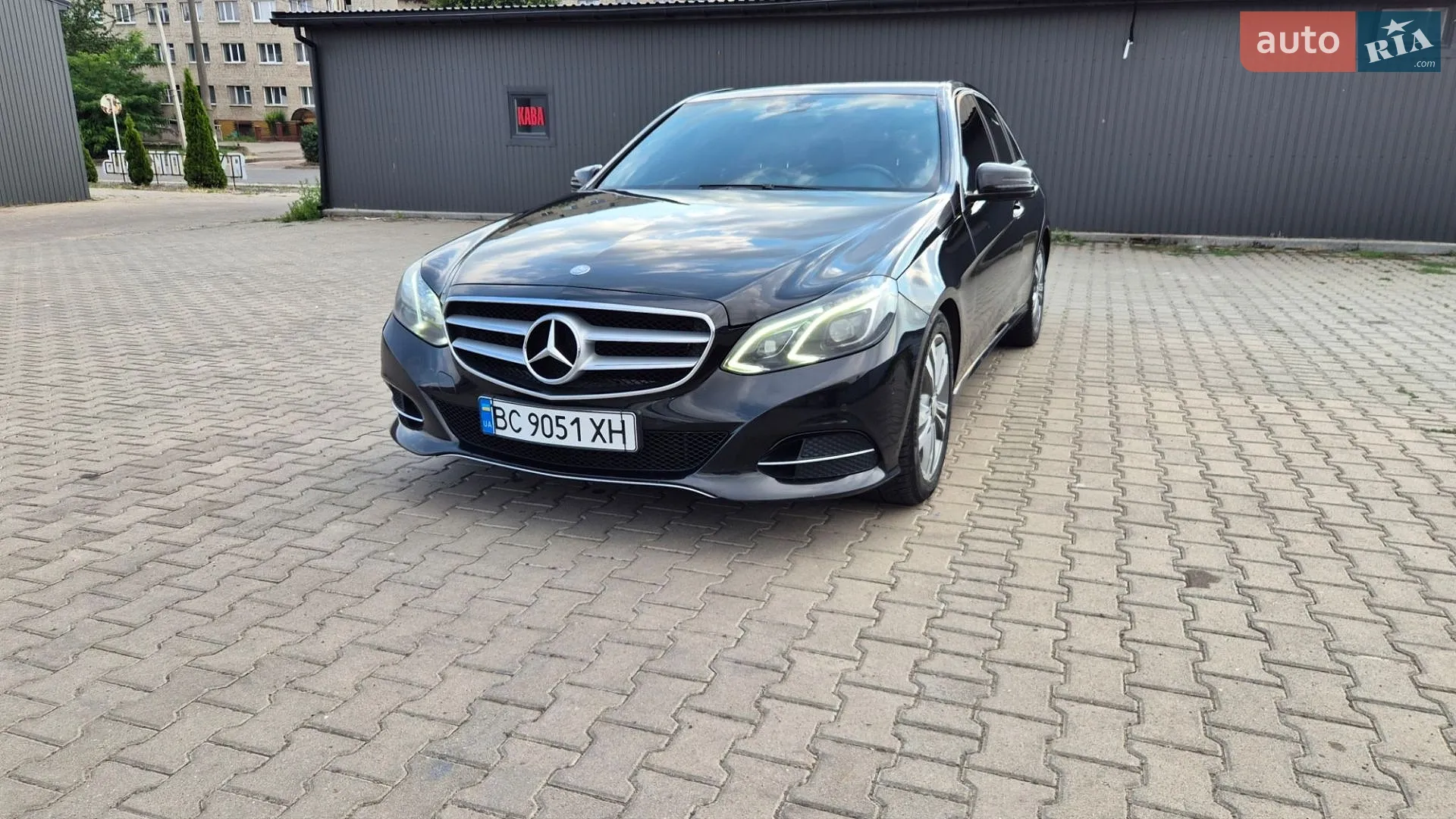 2013 Mercedes-Benz E-klasse - мініатюра 2
