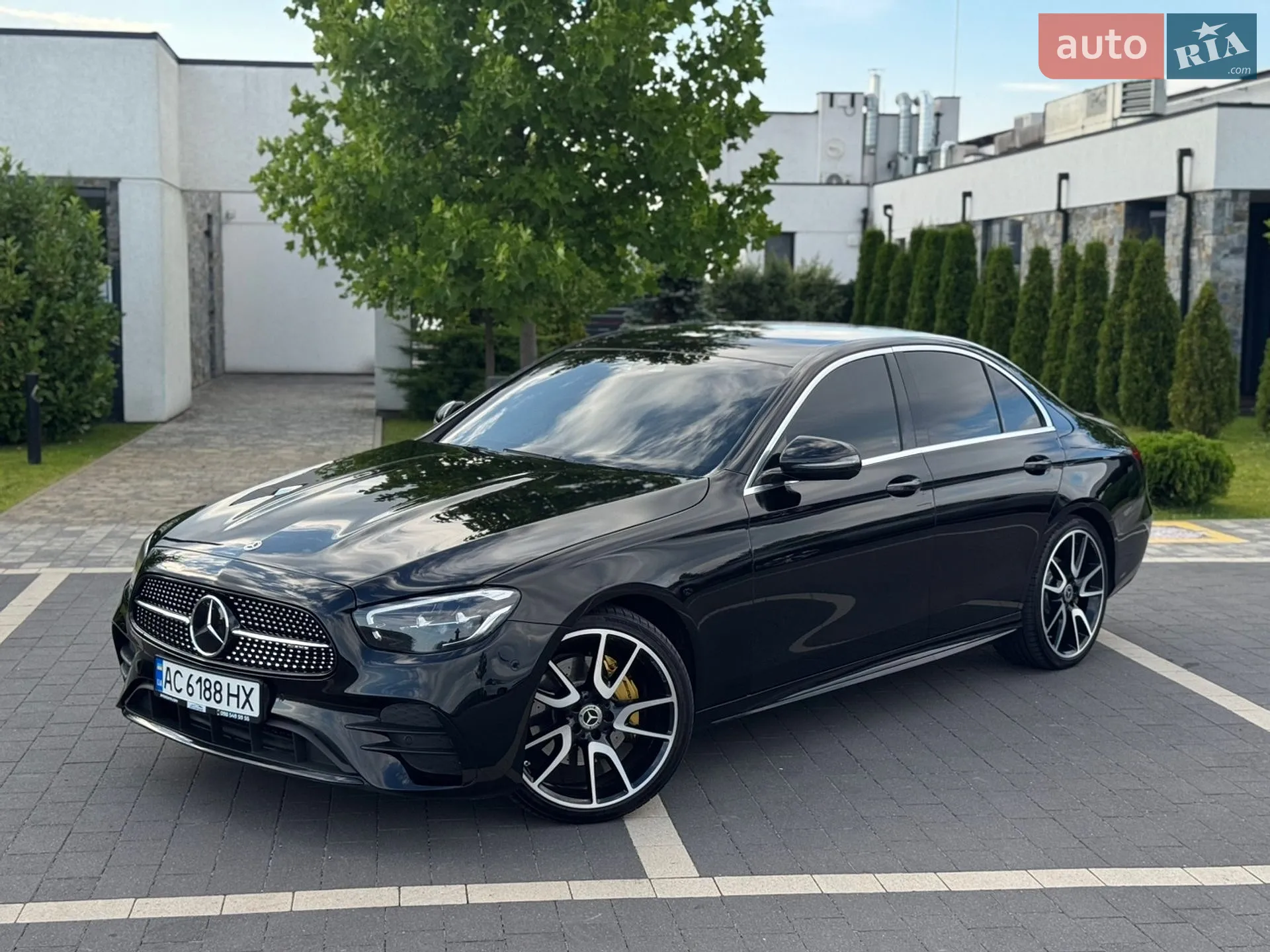 2021 Mercedes-Benz E-klasse - фото 1