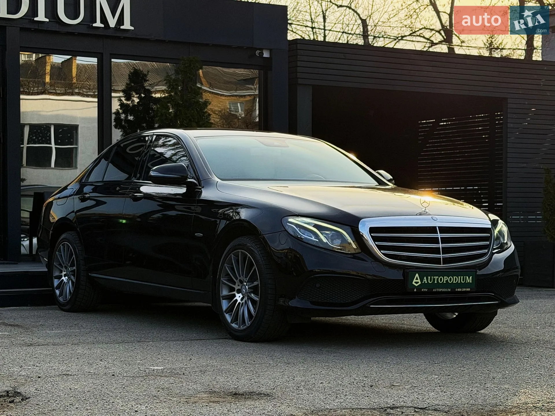 2016 Mercedes-Benz E-klasse - мініатюра 4