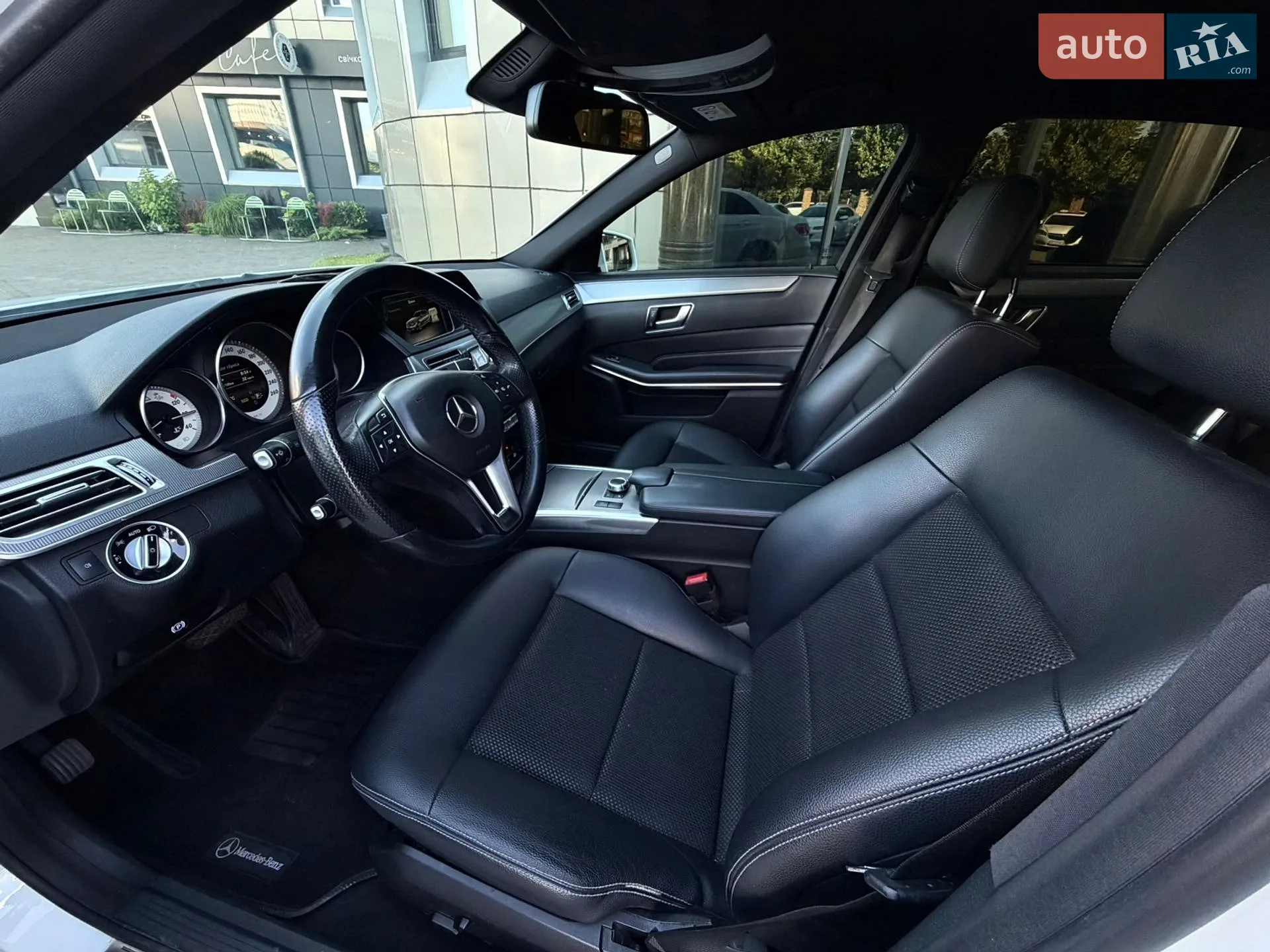 2015 Mercedes-Benz E-klasse - мініатюра 25