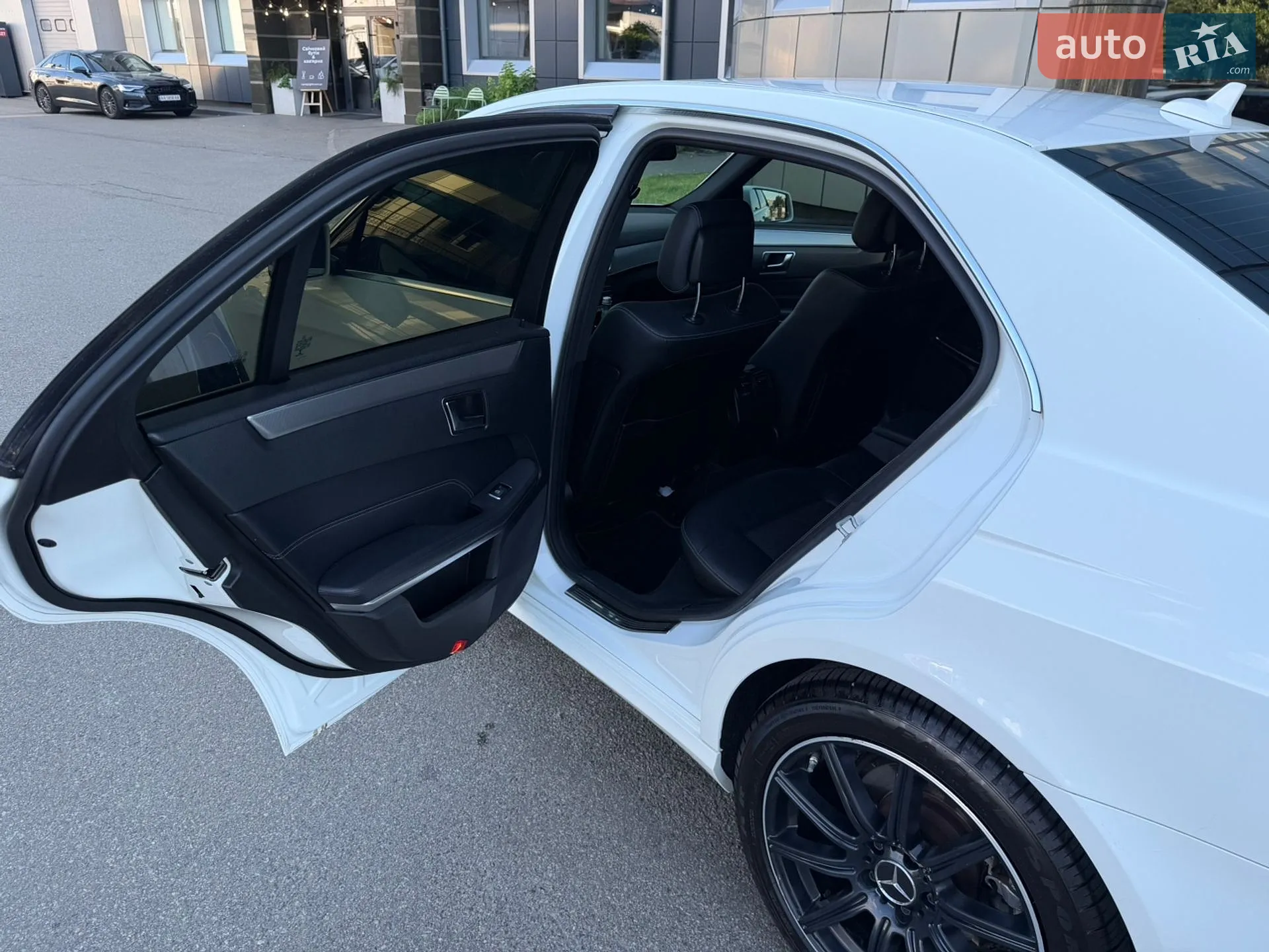 2015 Mercedes-Benz E-klasse - мініатюра 27