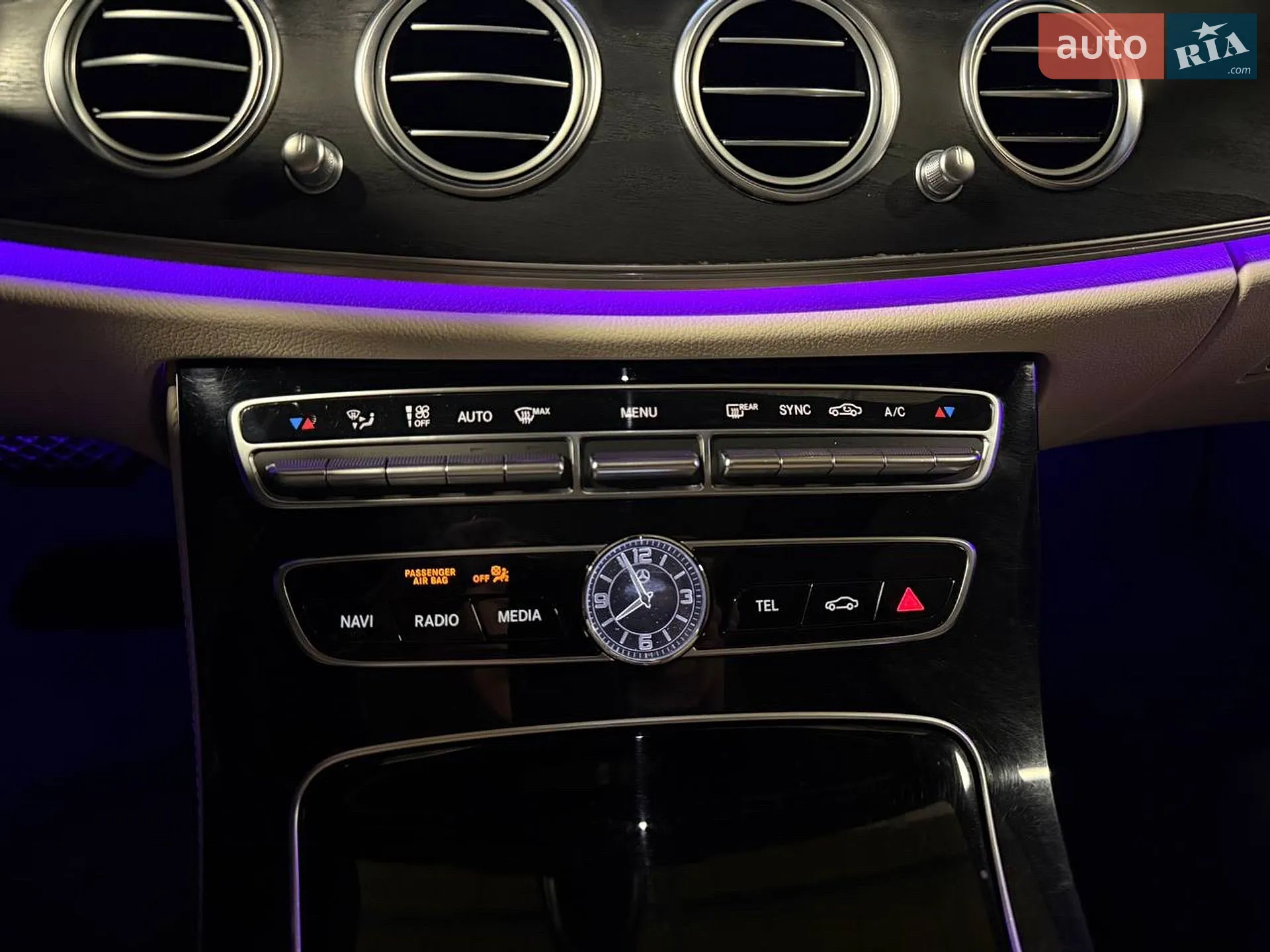 2016 Mercedes-Benz E-klasse - мініатюра 33
