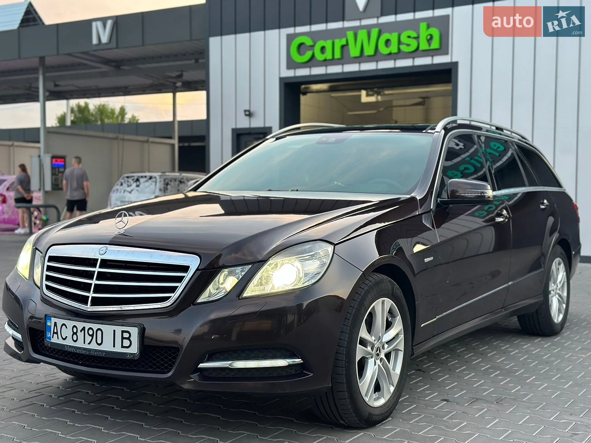 2010 Mercedes-Benz E-klasse - мініатюра 5