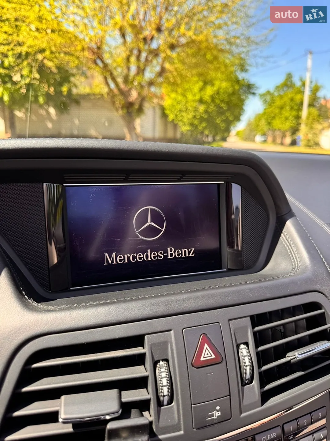 2012 Mercedes-Benz E-klasse - мініатюра 15
