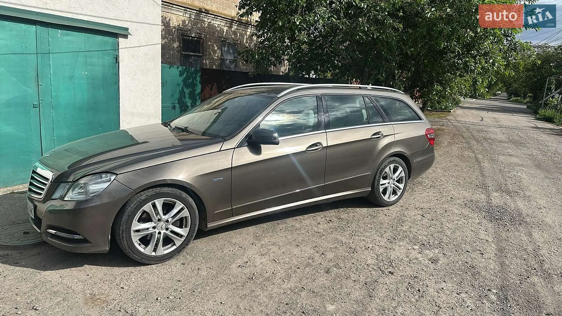 Mercedes-Benz E-Class 2010