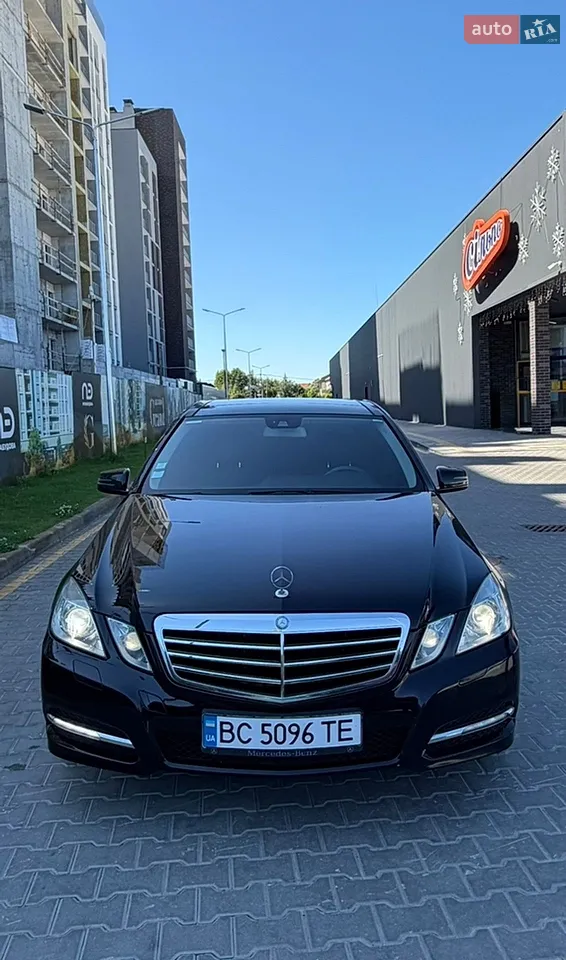 2010 Mercedes-Benz E-klasse - мініатюра 20