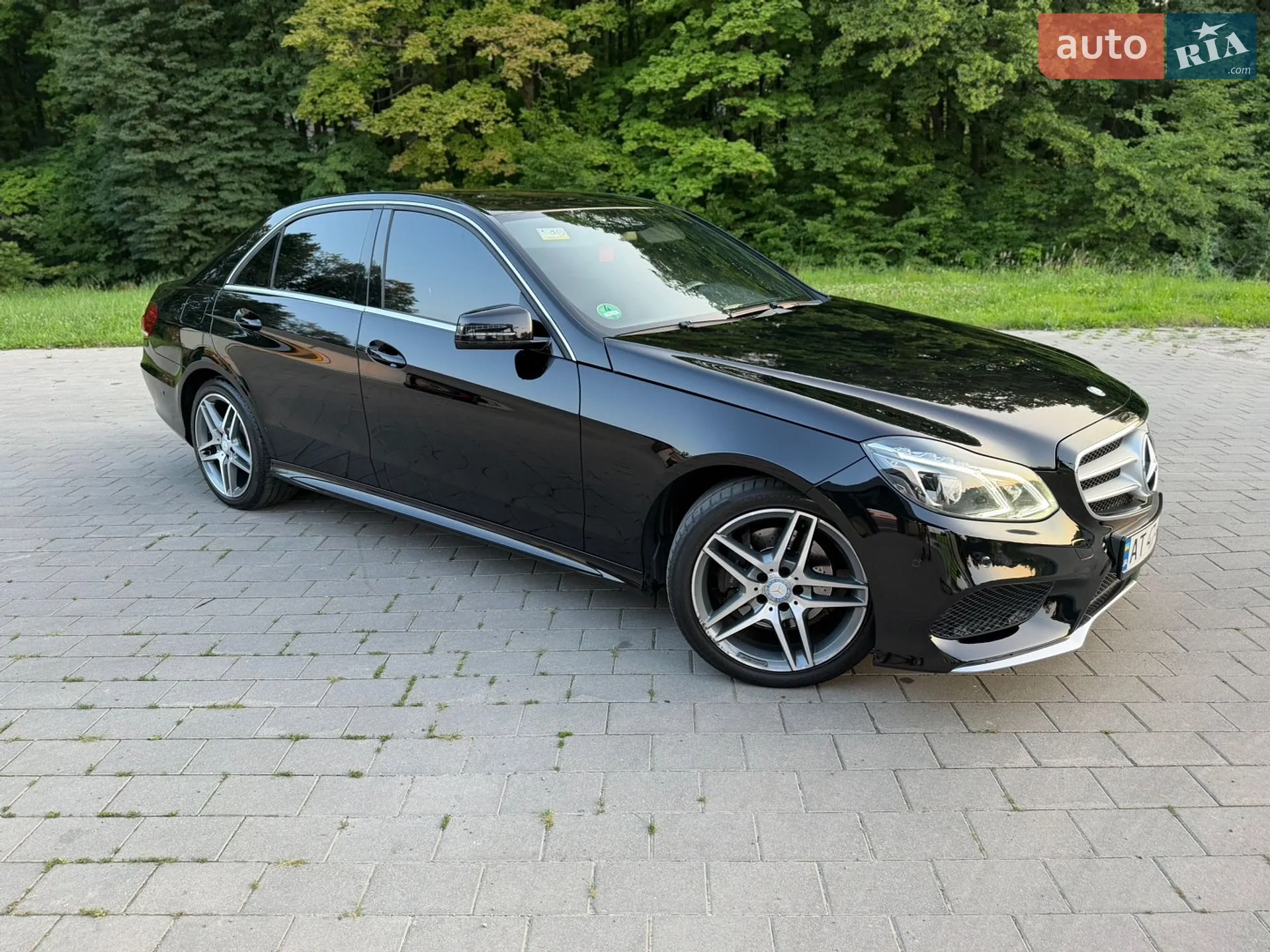 2013 Mercedes-Benz E-klasse - мініатюра 2