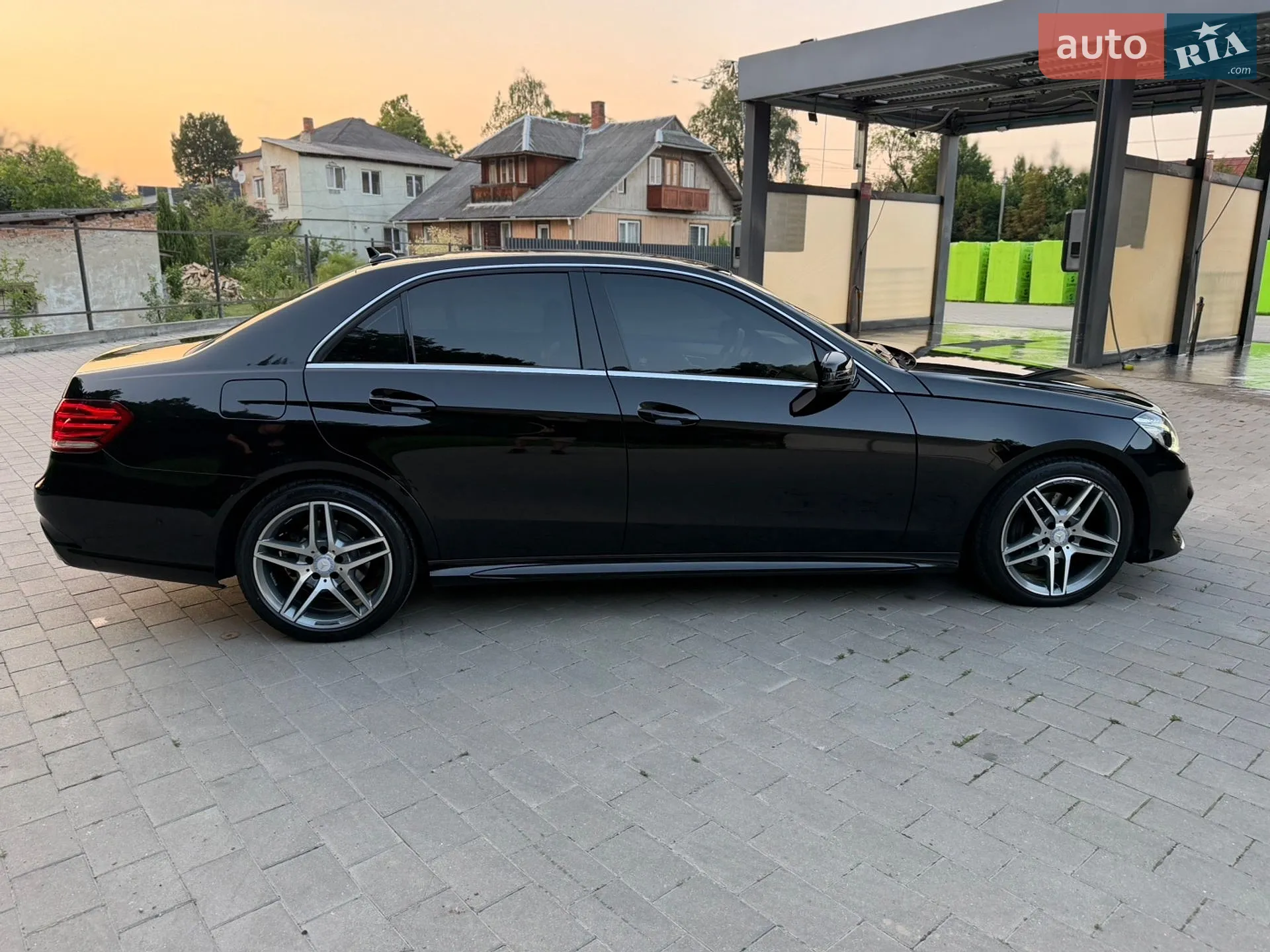 2013 Mercedes-Benz E-klasse - мініатюра 18