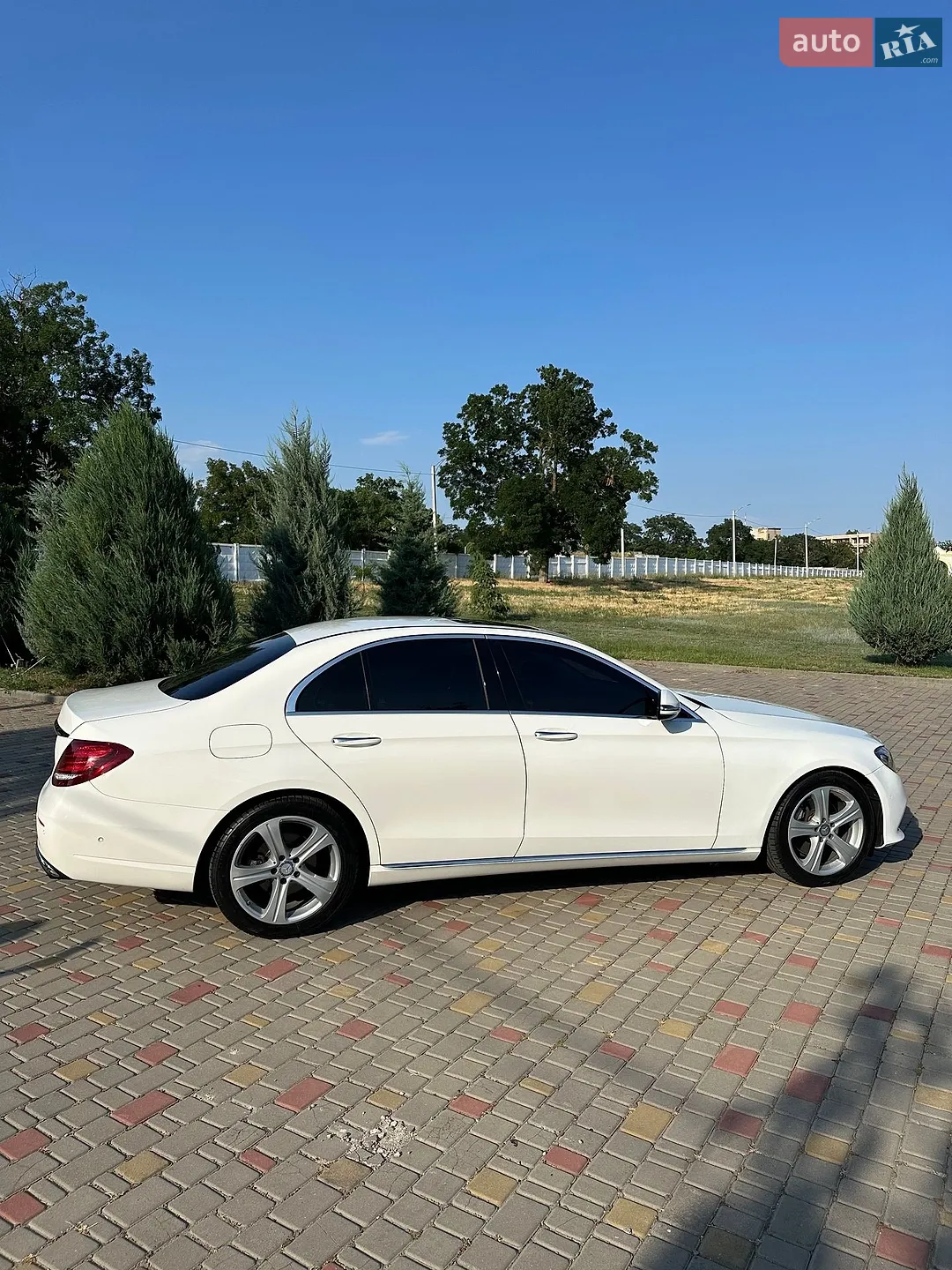 2016 Mercedes-Benz E-klasse - мініатюра 10