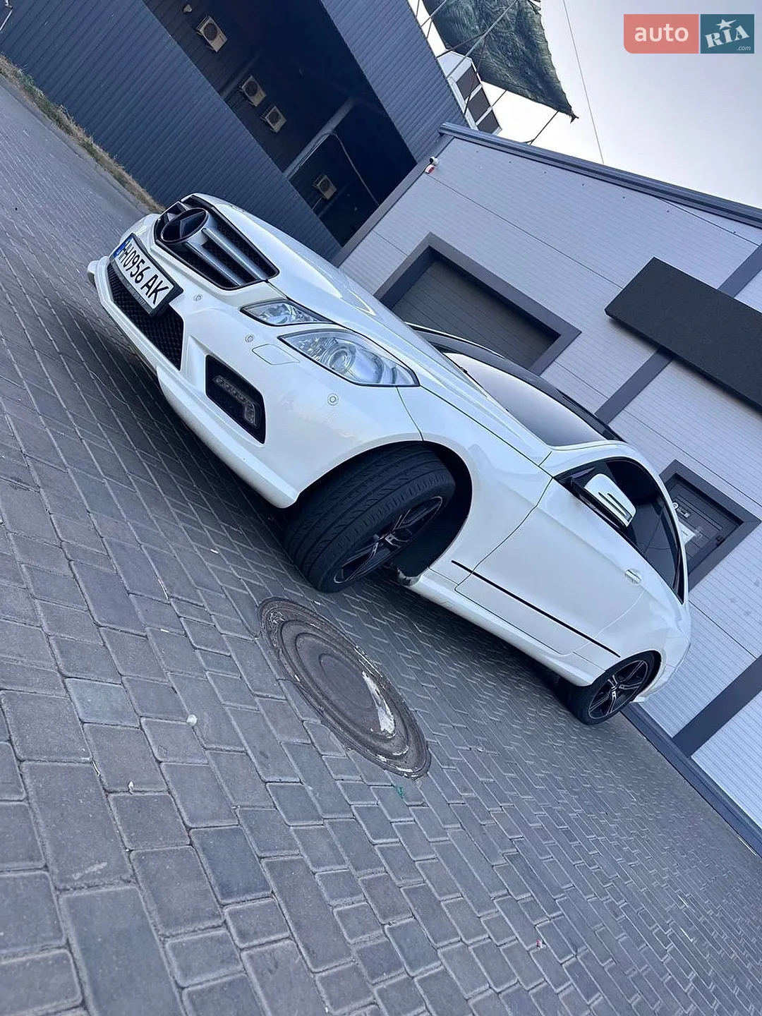 2010 Mercedes-Benz E-klasse - мініатюра 6