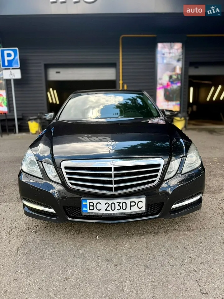 2010 Mercedes-Benz E-klasse - мініатюра 25