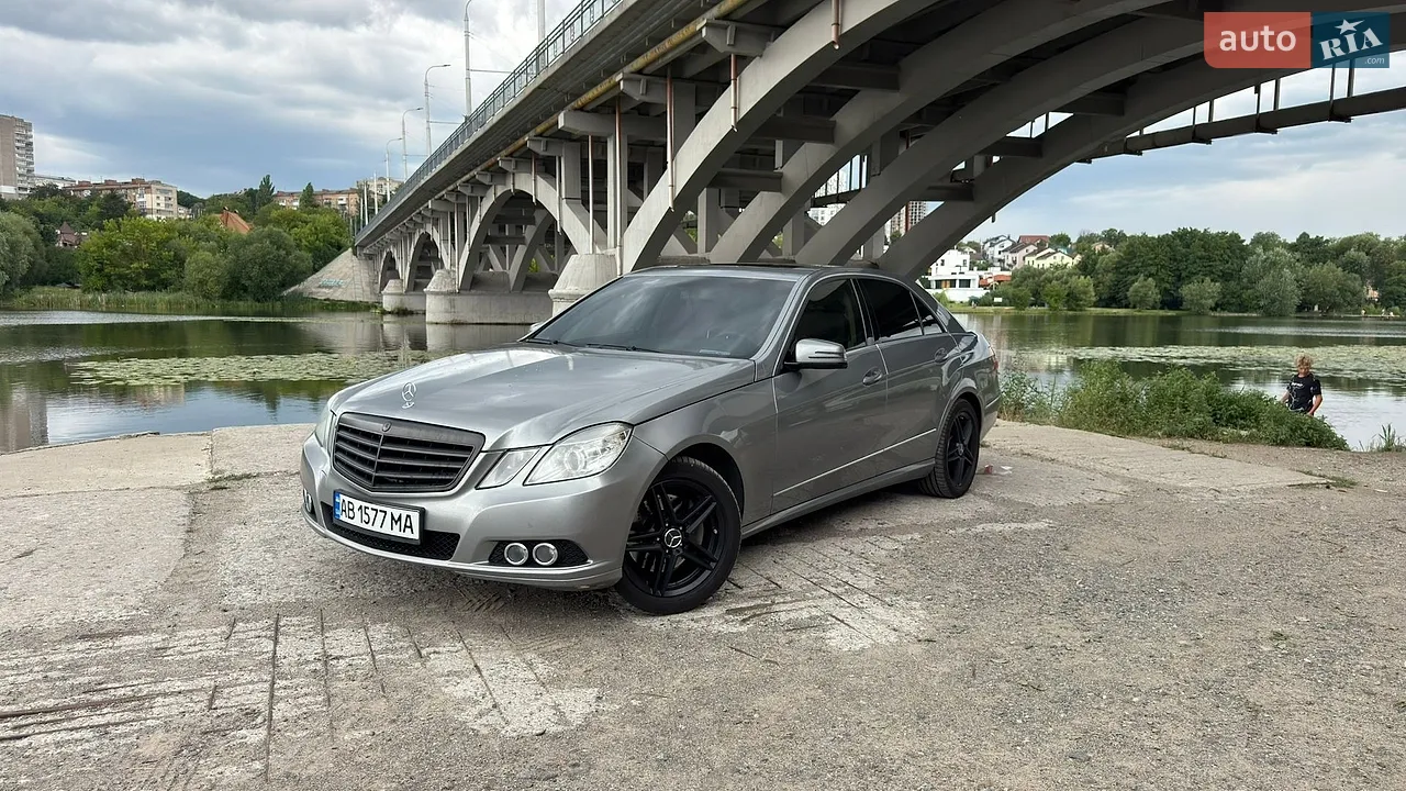 2011 Mercedes-Benz E-klasse - мініатюра 24