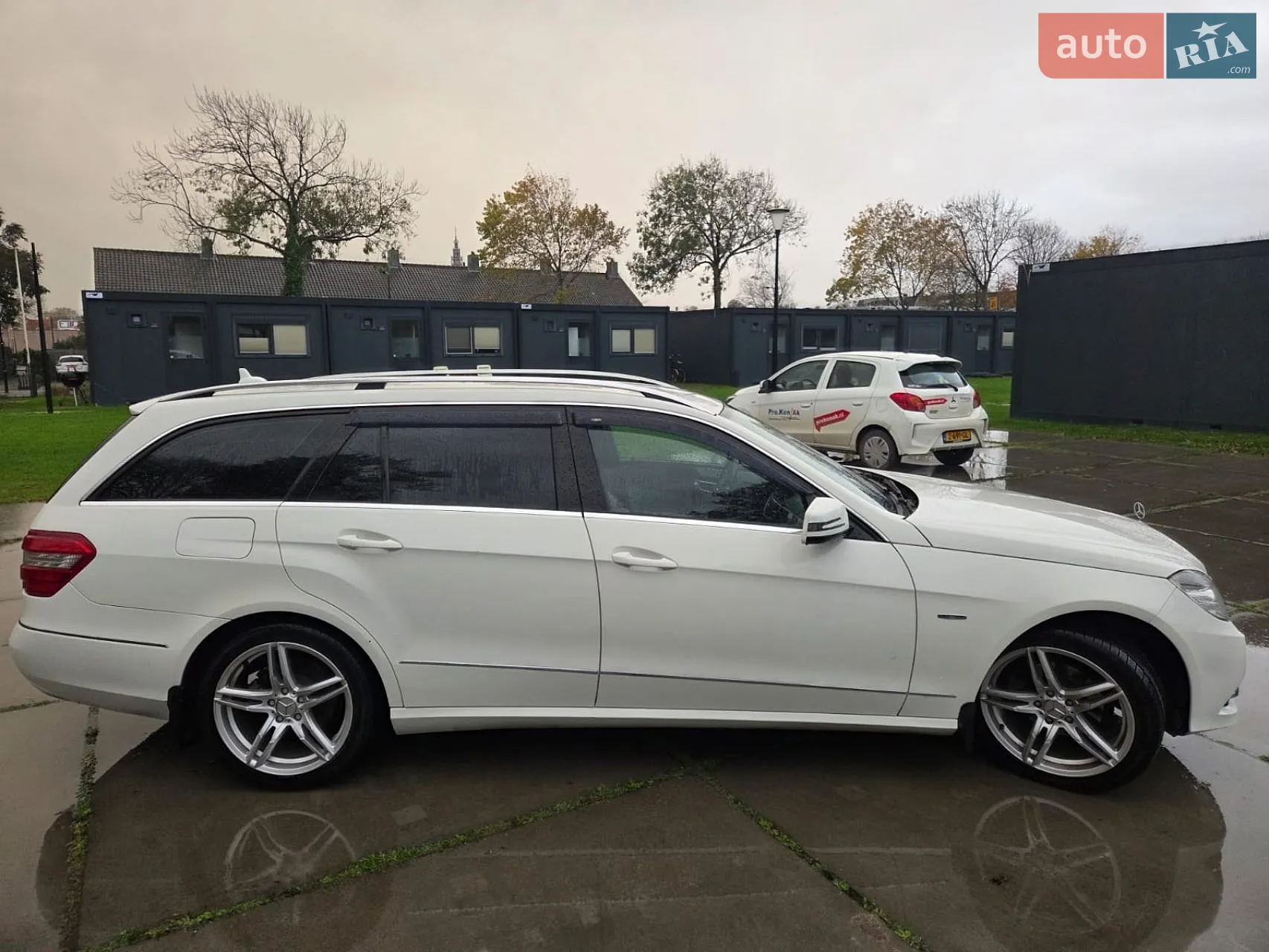 2010 Mercedes-Benz E-klasse - мініатюра 7