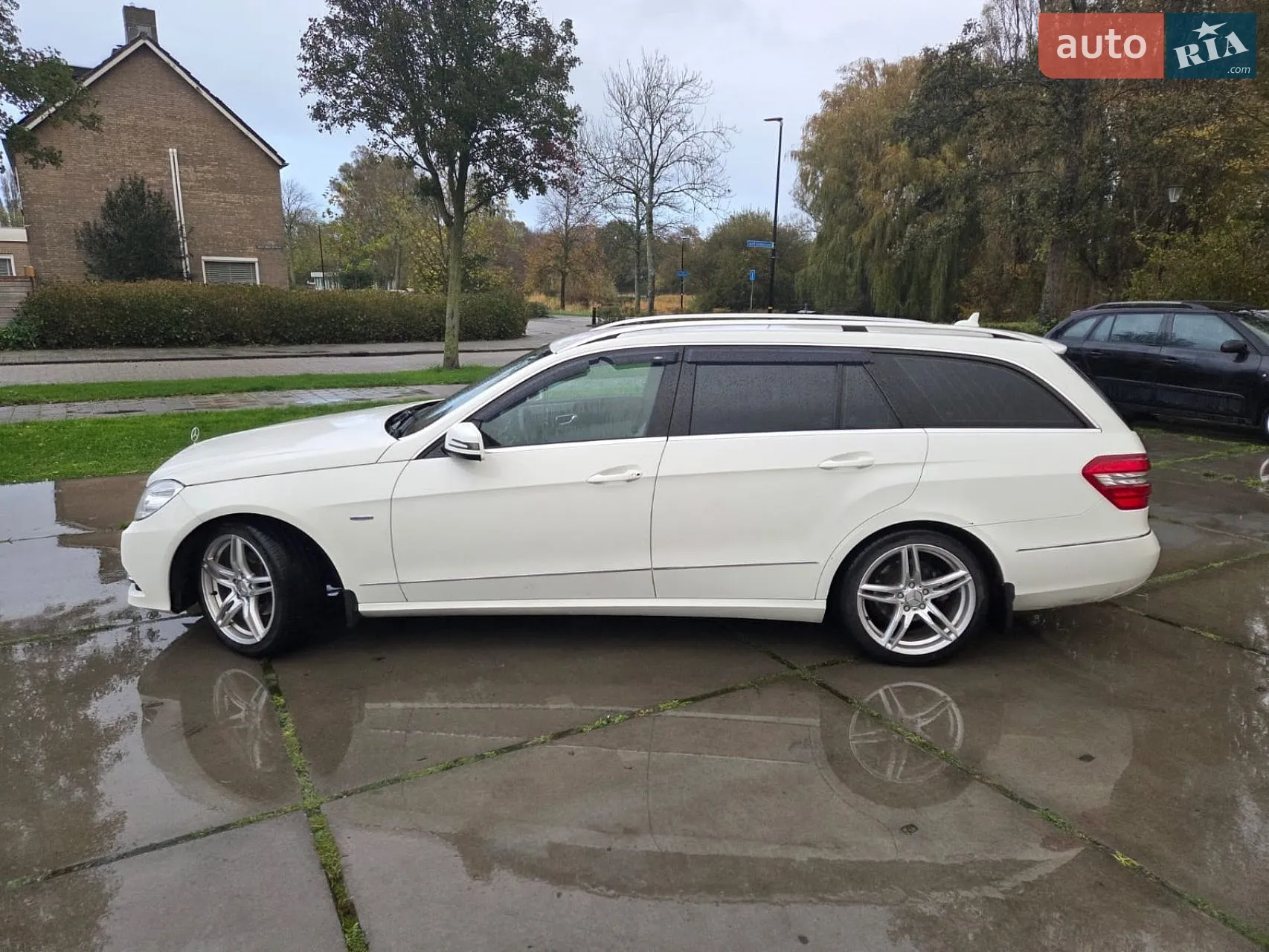 2010 Mercedes-Benz E-klasse - мініатюра 11