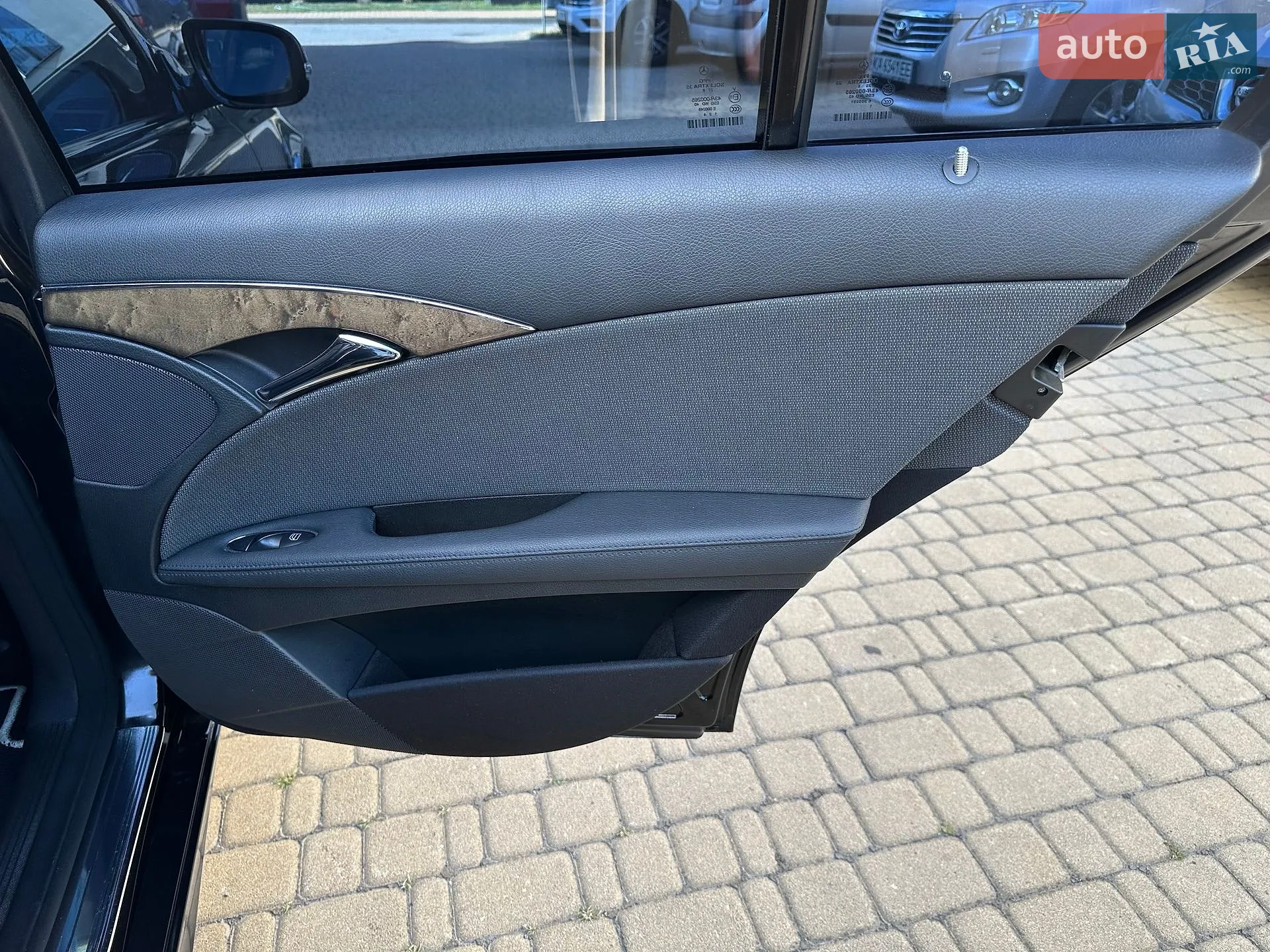 Mercedes-Benz E-Class 2009 VIN WDB2112081B442915 фото оголошення 43 з 72