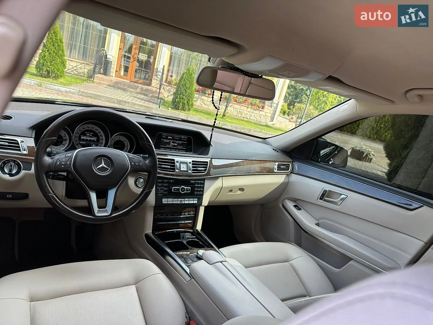 2013 Mercedes-Benz E-klasse - мініатюра 20