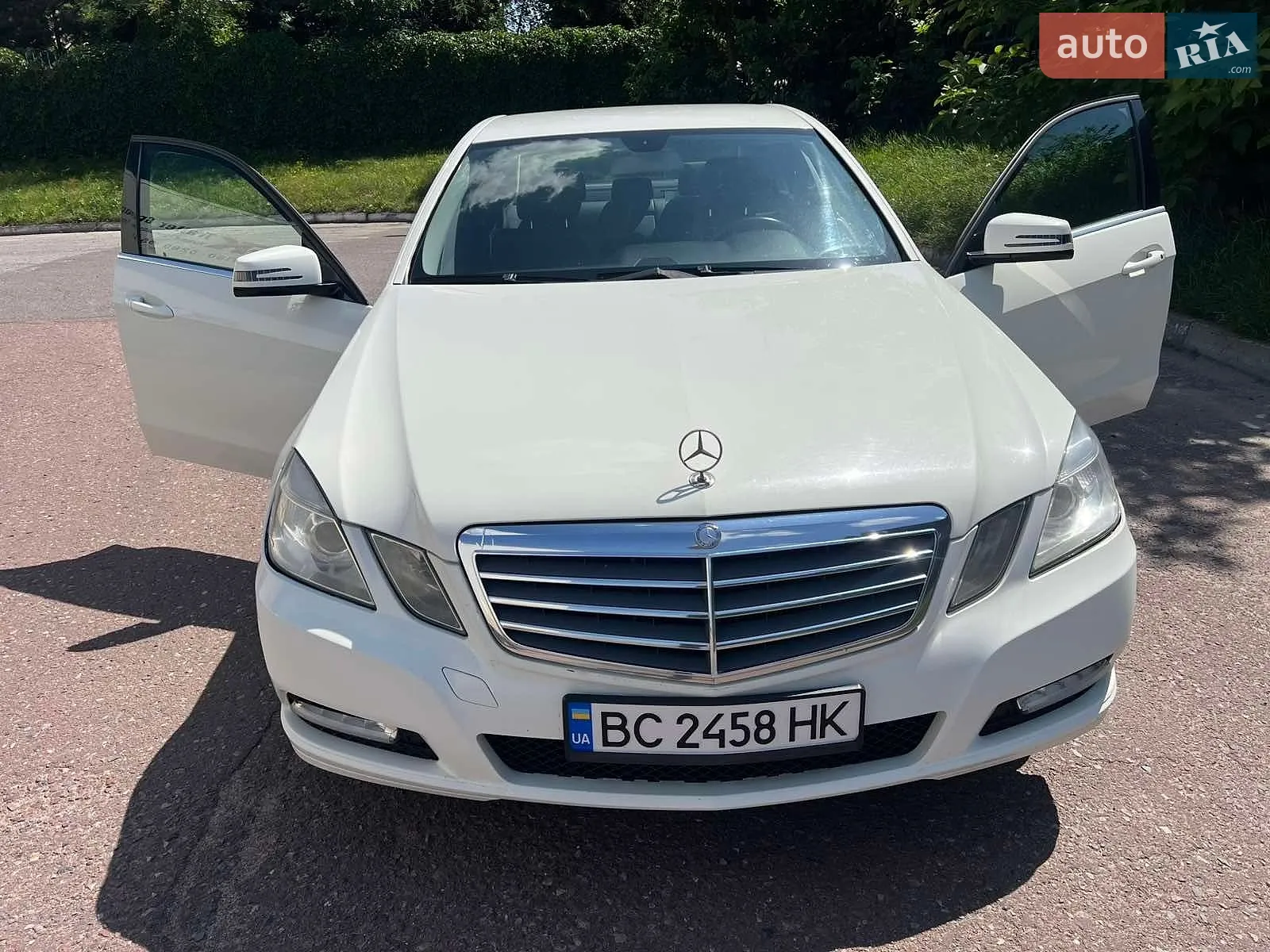 2012 Mercedes-Benz E-klasse - мініатюра 2