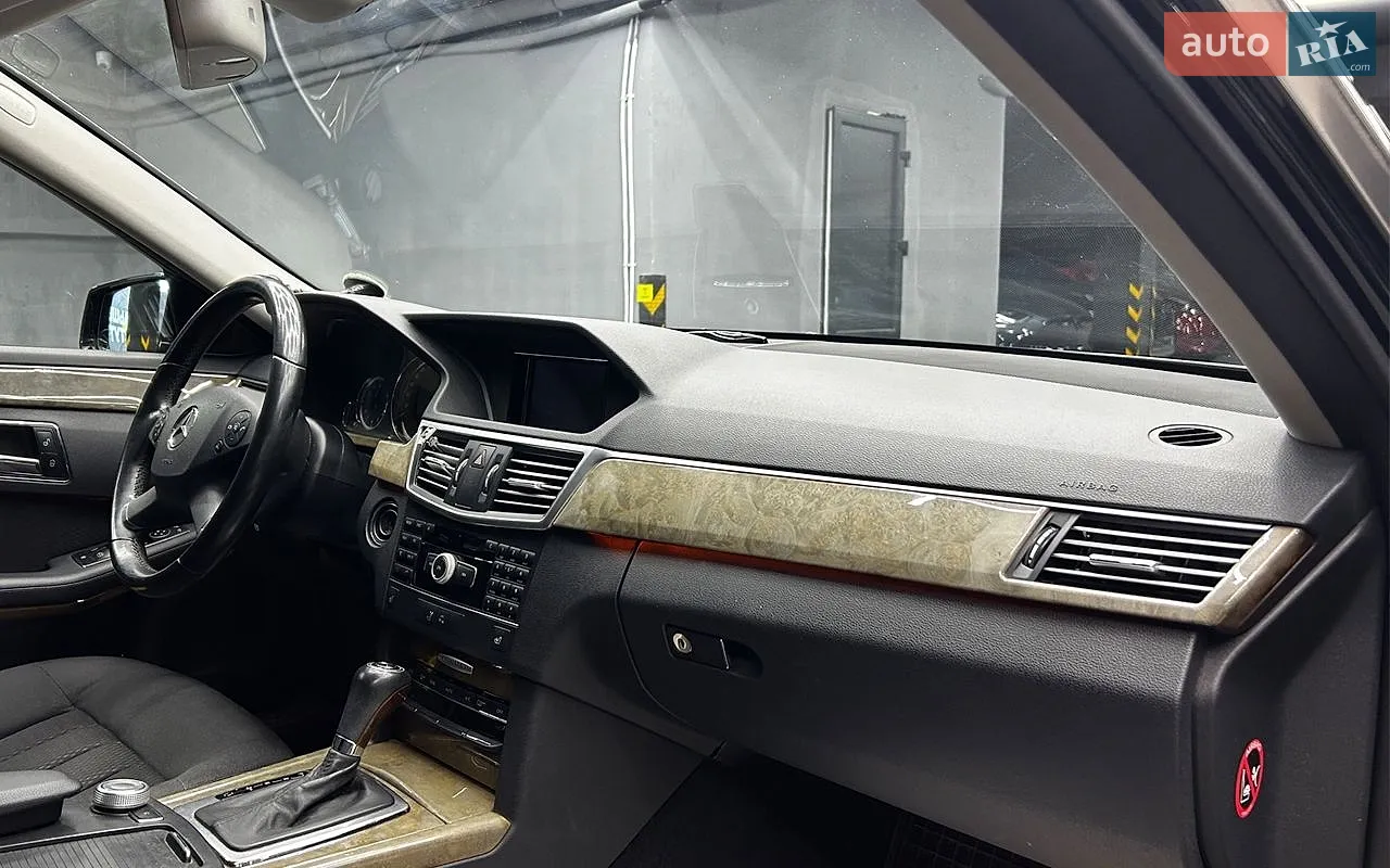 2010 Mercedes-Benz E-klasse - мініатюра 18