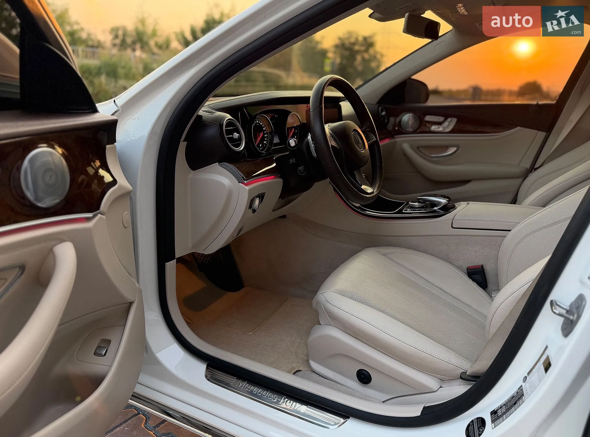 2016 Mercedes-Benz E-klasse - мініатюра 26