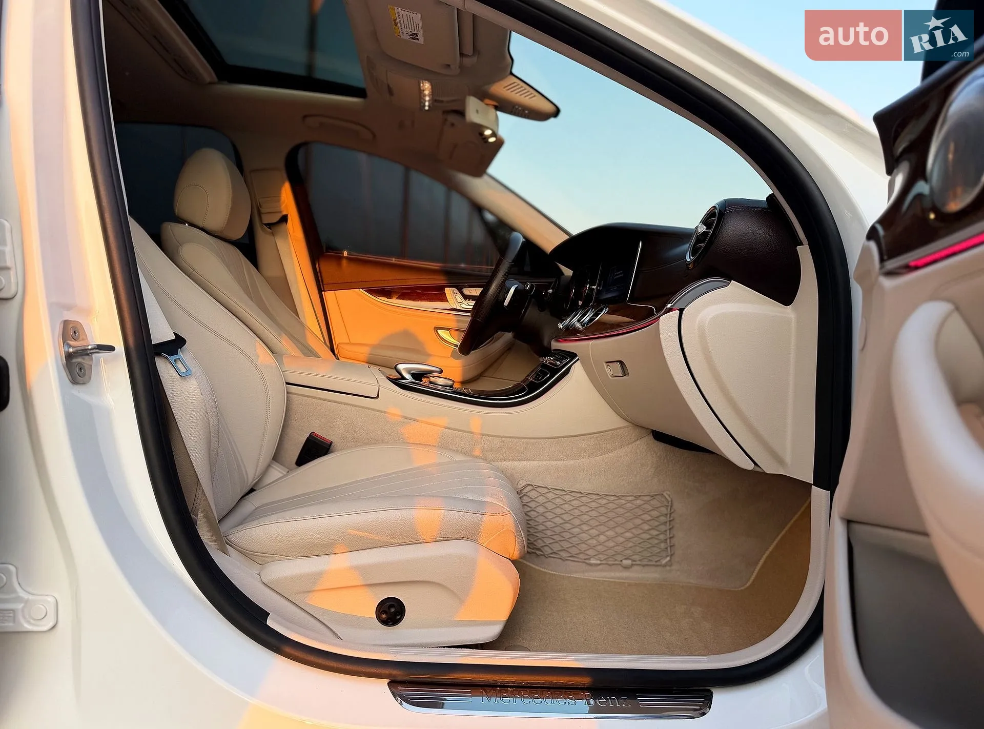 2016 Mercedes-Benz E-klasse - мініатюра 42