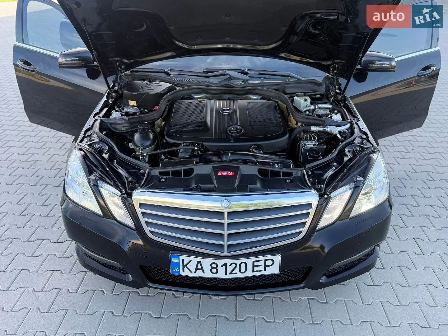 2012 Mercedes-Benz E-klasse - мініатюра 12