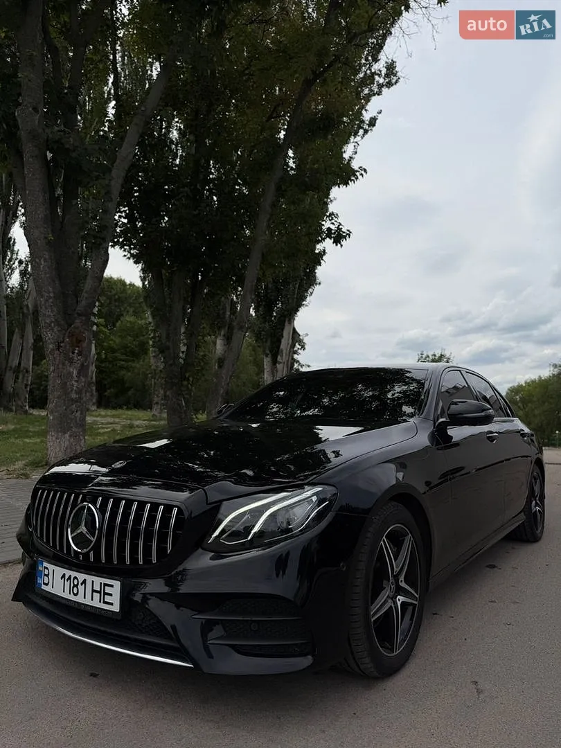 2019 Mercedes-Benz E-klasse - фото 1
