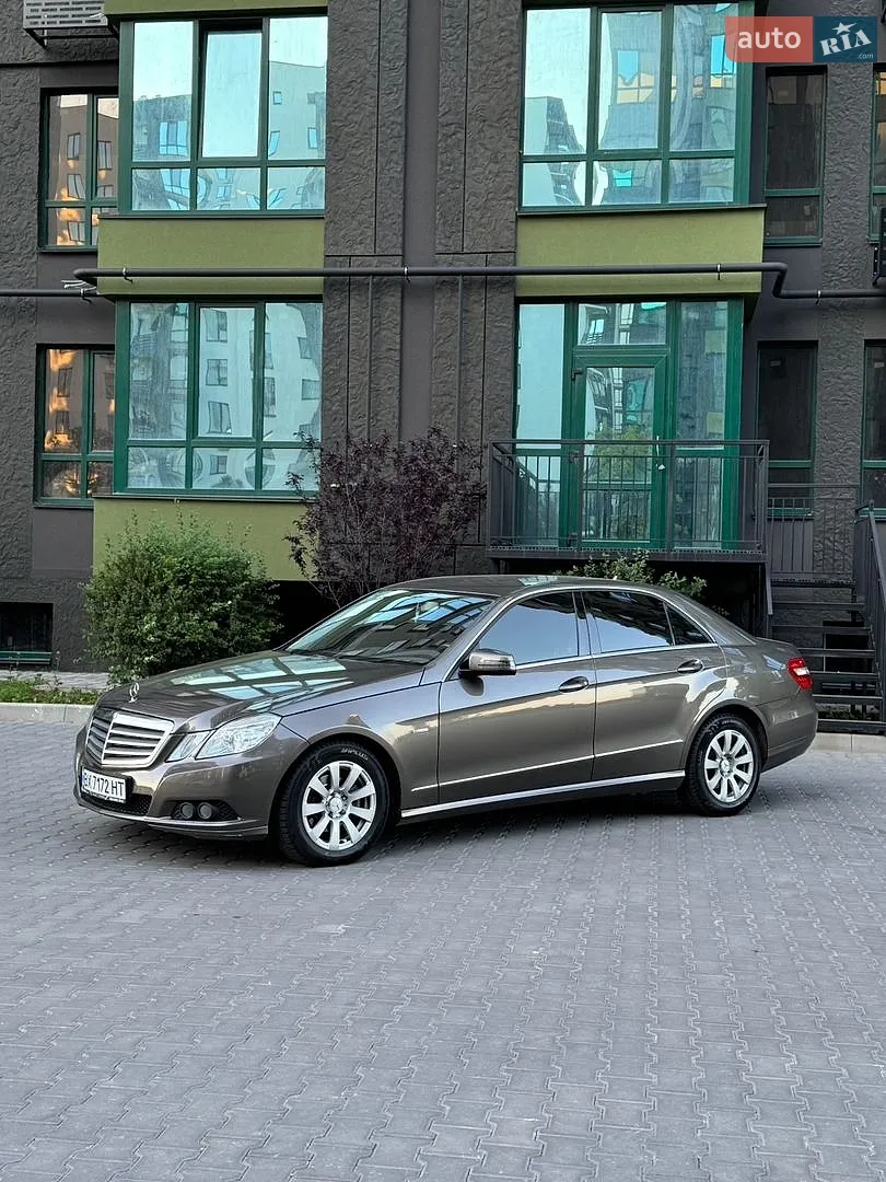 2010 Mercedes-Benz E-klasse - мініатюра 3