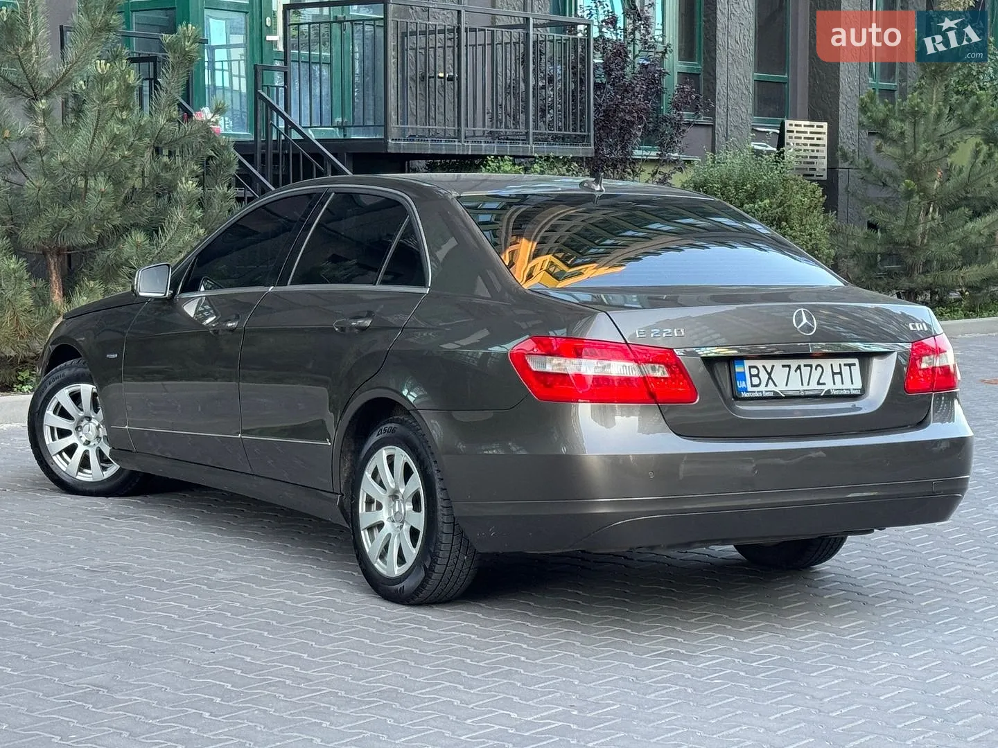 2010 Mercedes-Benz E-klasse - мініатюра 6