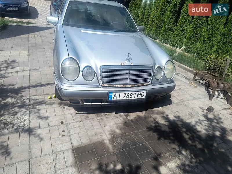 Mercedes-Benz E-Class 1997