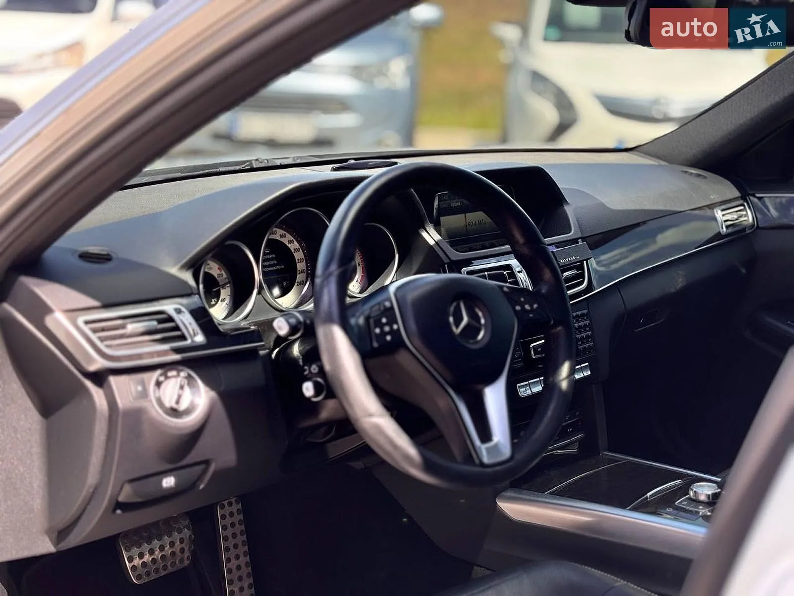 2013 Mercedes-Benz E-klasse - мініатюра 22