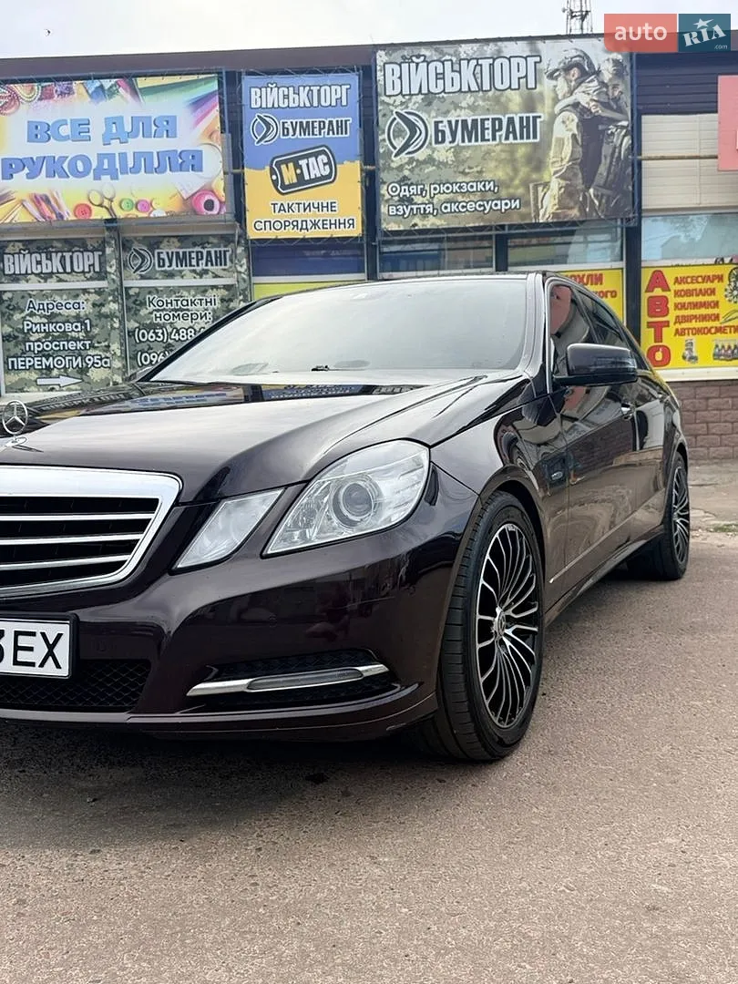 2010 Mercedes-Benz E-klasse - мініатюра 10