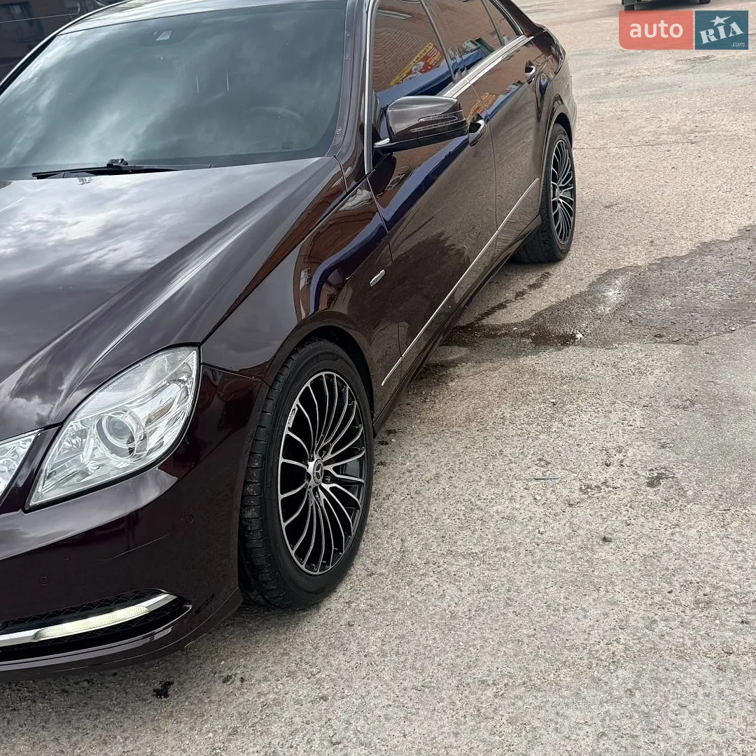 2010 Mercedes-Benz E-klasse - мініатюра 21