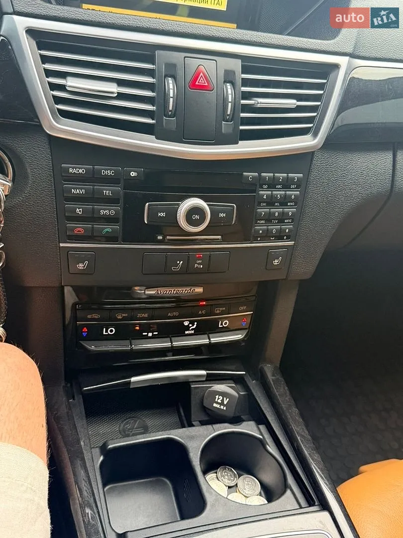 2010 Mercedes-Benz E-klasse - мініатюра 32