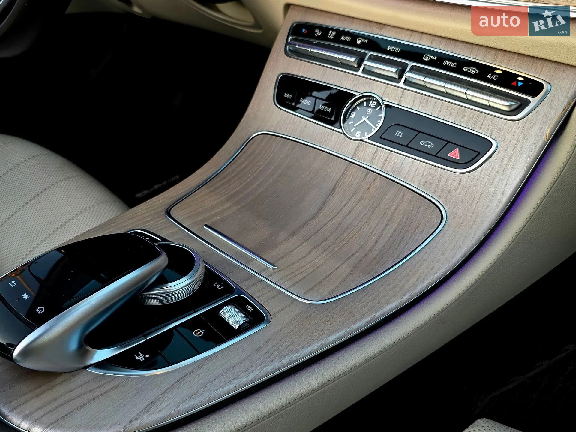 2017 Mercedes-Benz E-klasse - мініатюра 26