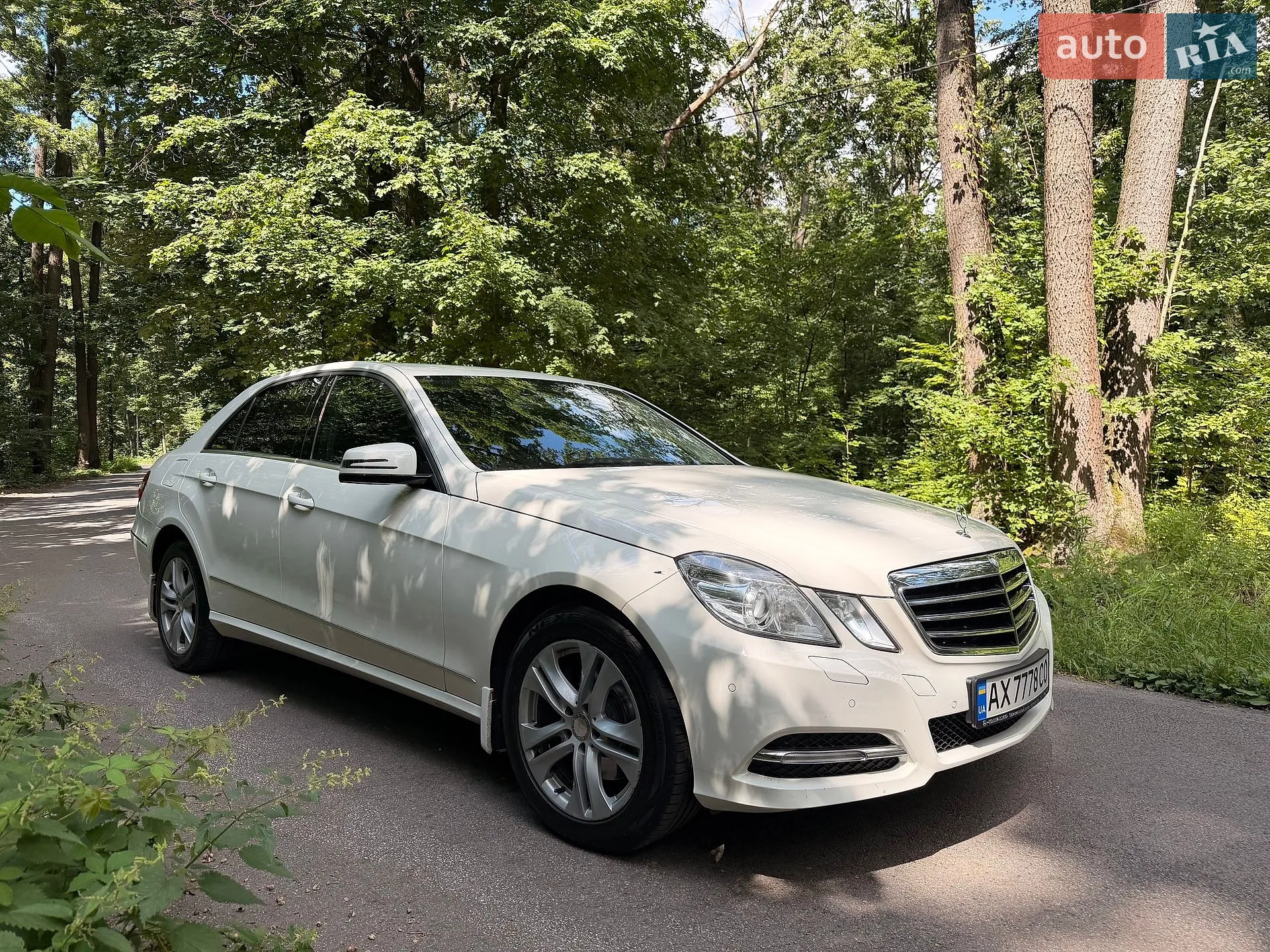 2010 Mercedes-Benz E-klasse - мініатюра 4