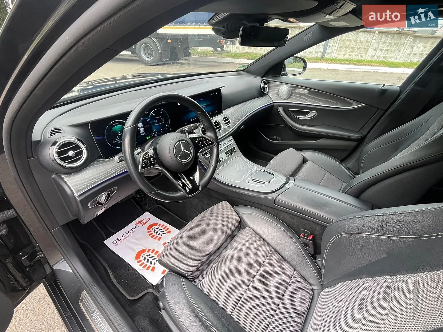 2020 Mercedes-Benz E-klasse - мініатюра 32