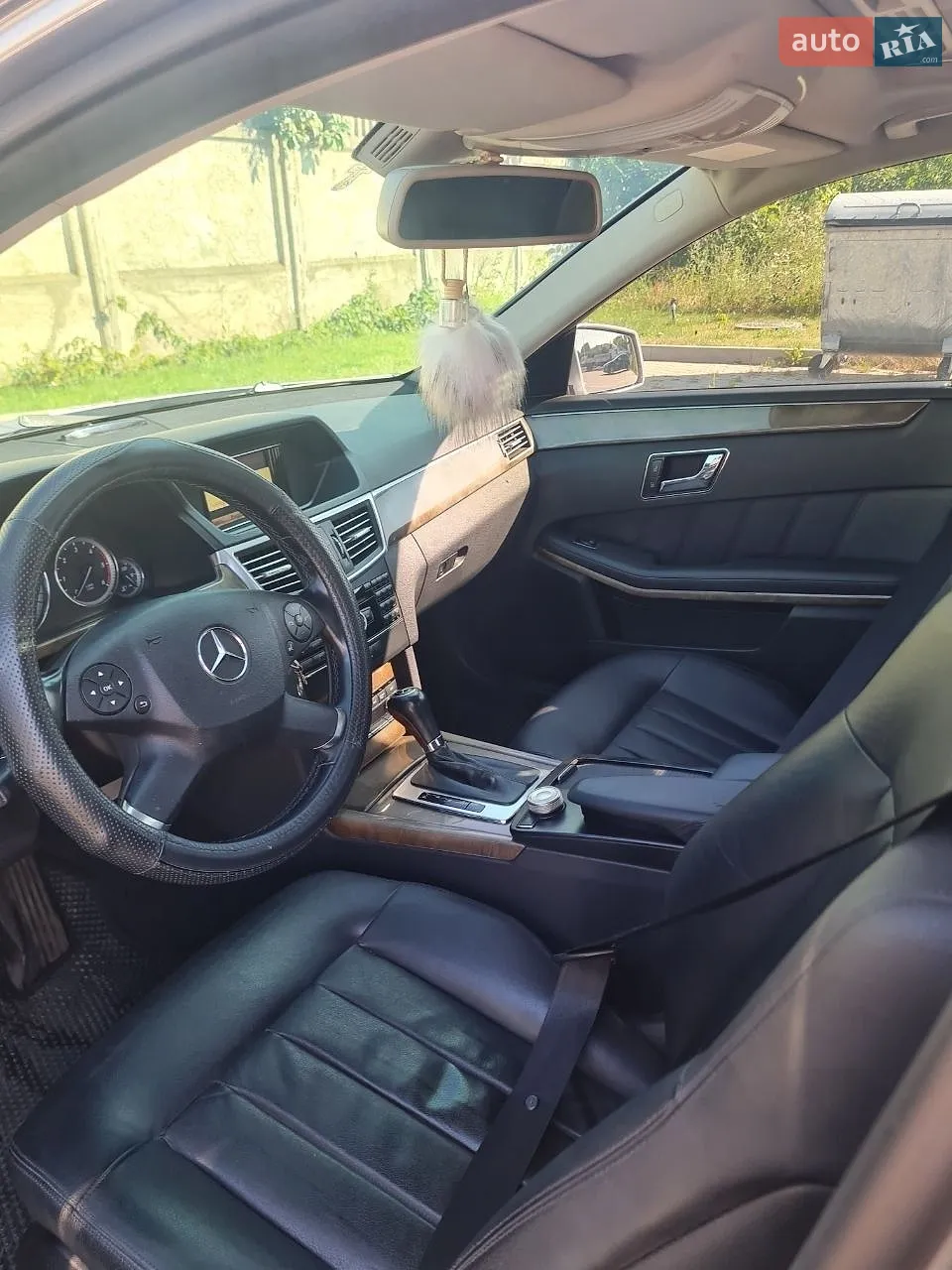 2010 Mercedes-Benz E-klasse - мініатюра 3