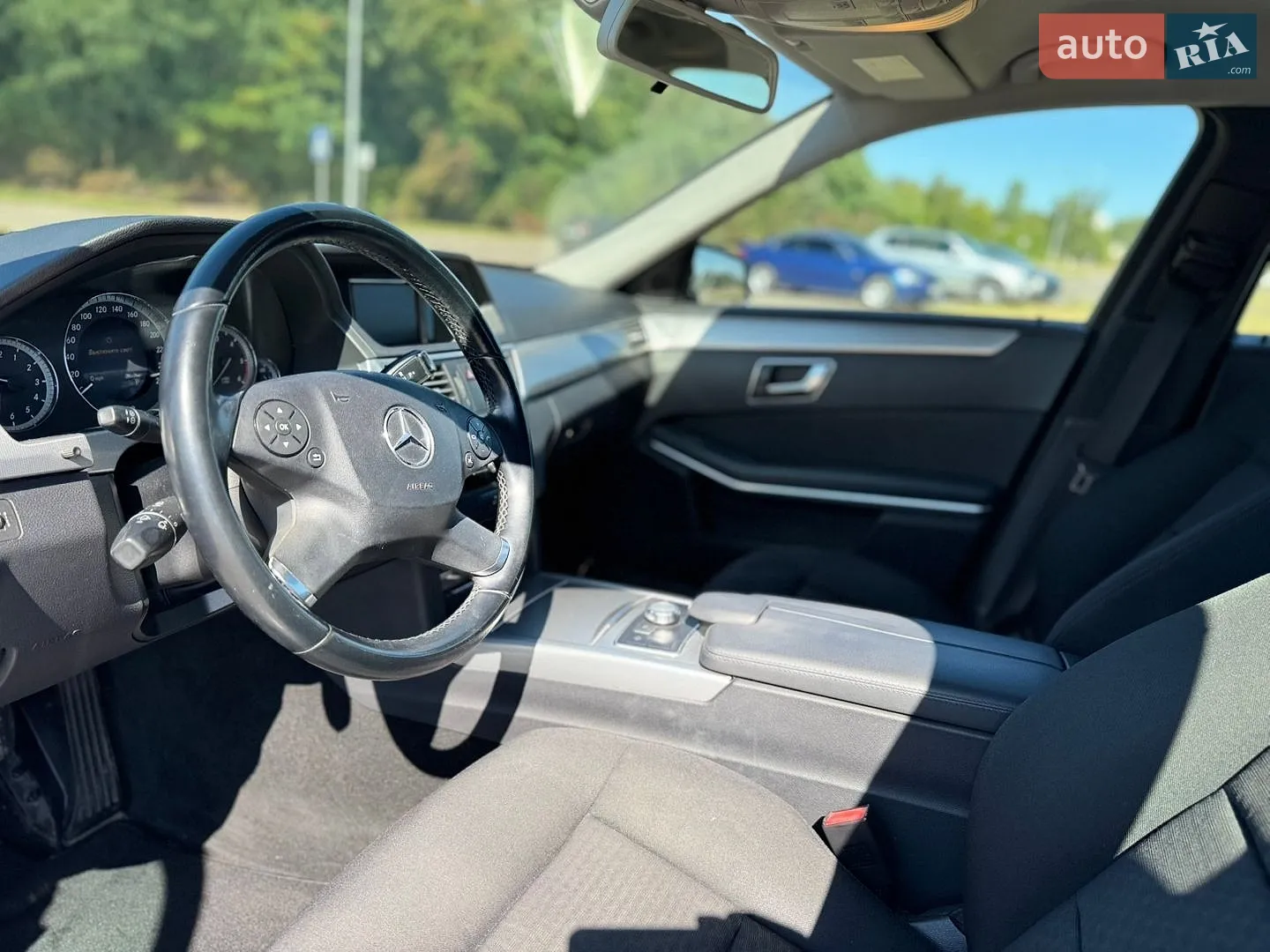 2012 Mercedes-Benz E-klasse - мініатюра 31